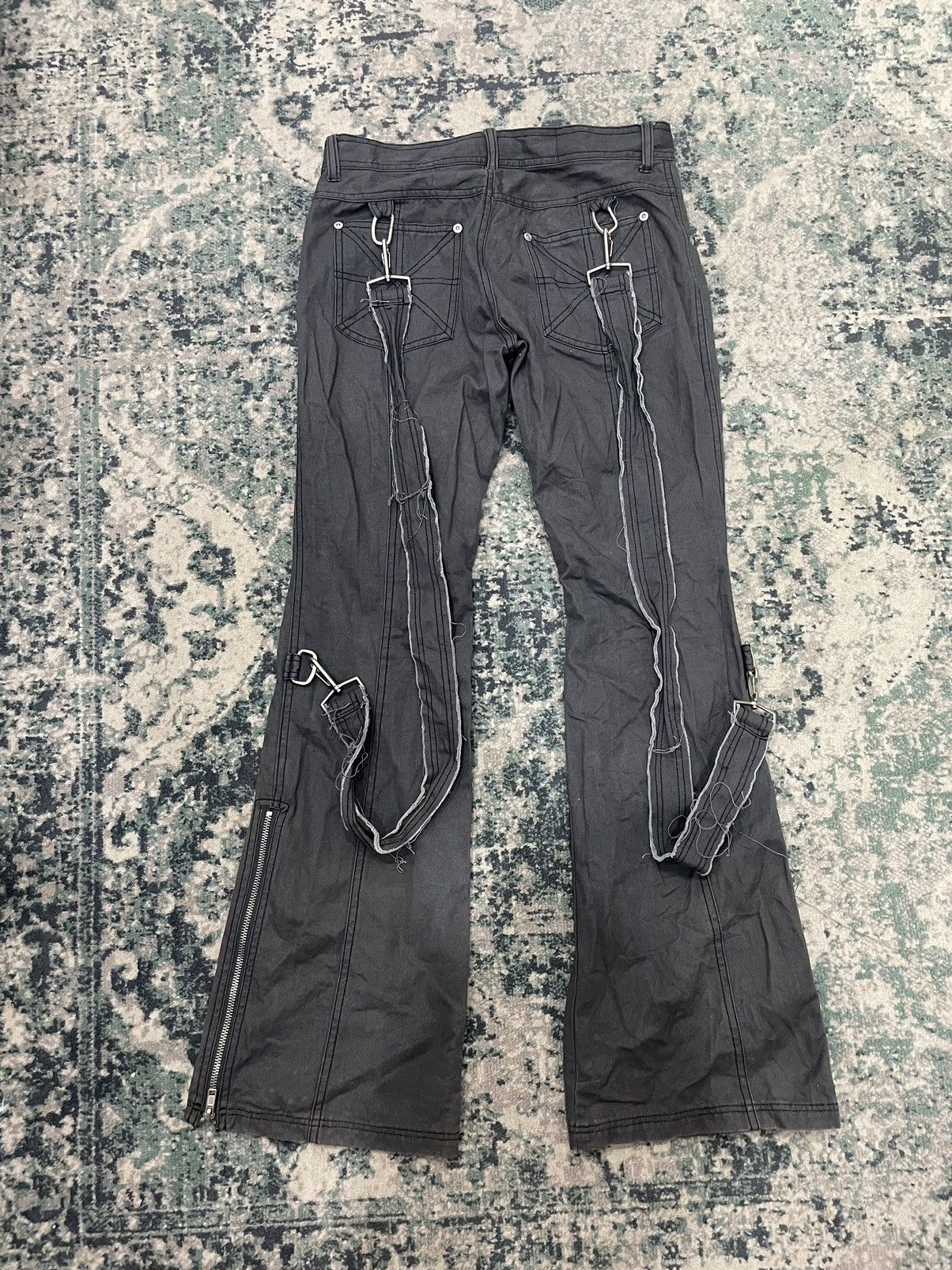 20471120 Algonquins Seditionaries Bondage Pants Flared Size US 29 - 20 Thumbnail