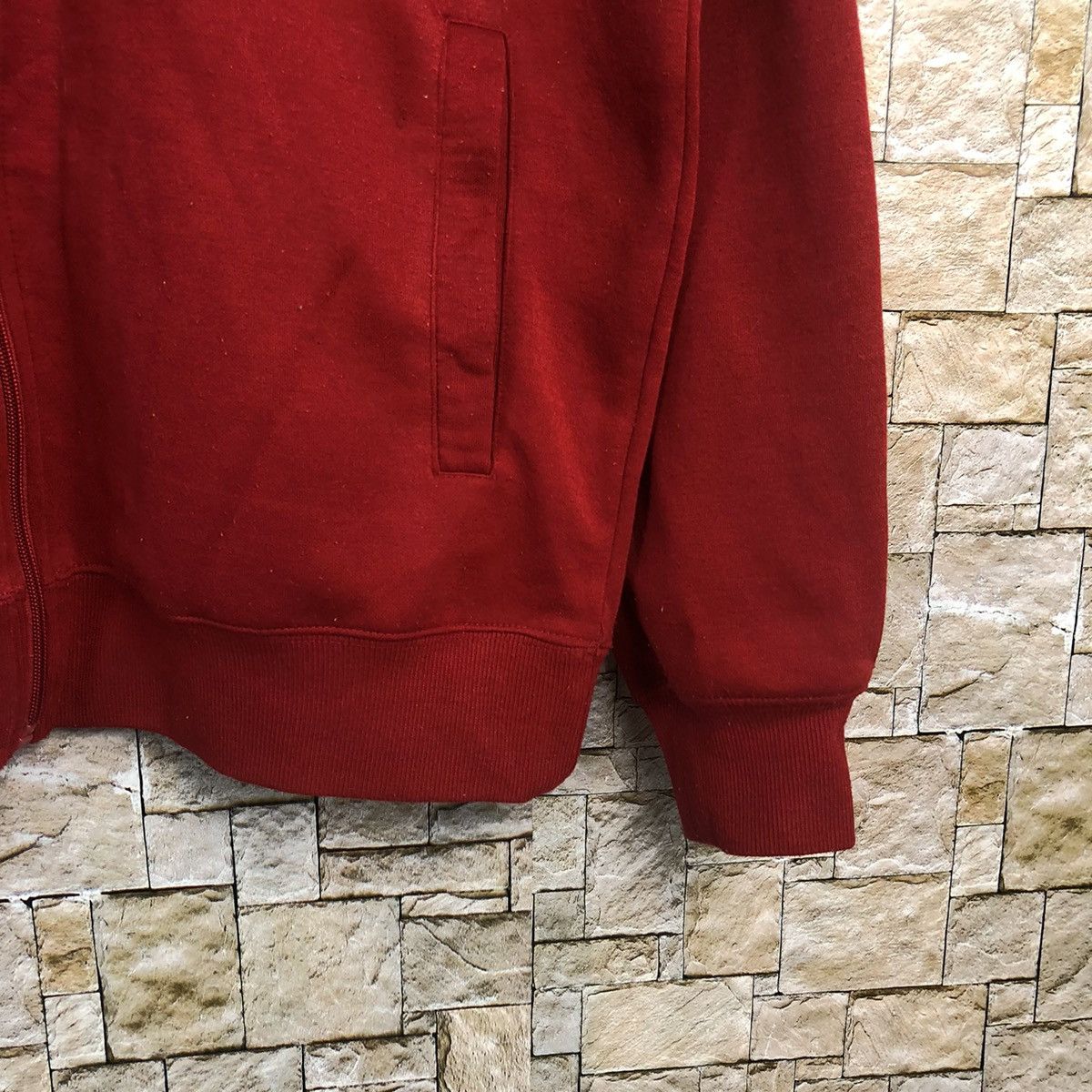Japanese Brand ELF Red mechanic racing vintage sweatshirt Hoodie #A167 Size US M / EU 48-50 / 2 - 8 Thumbnail