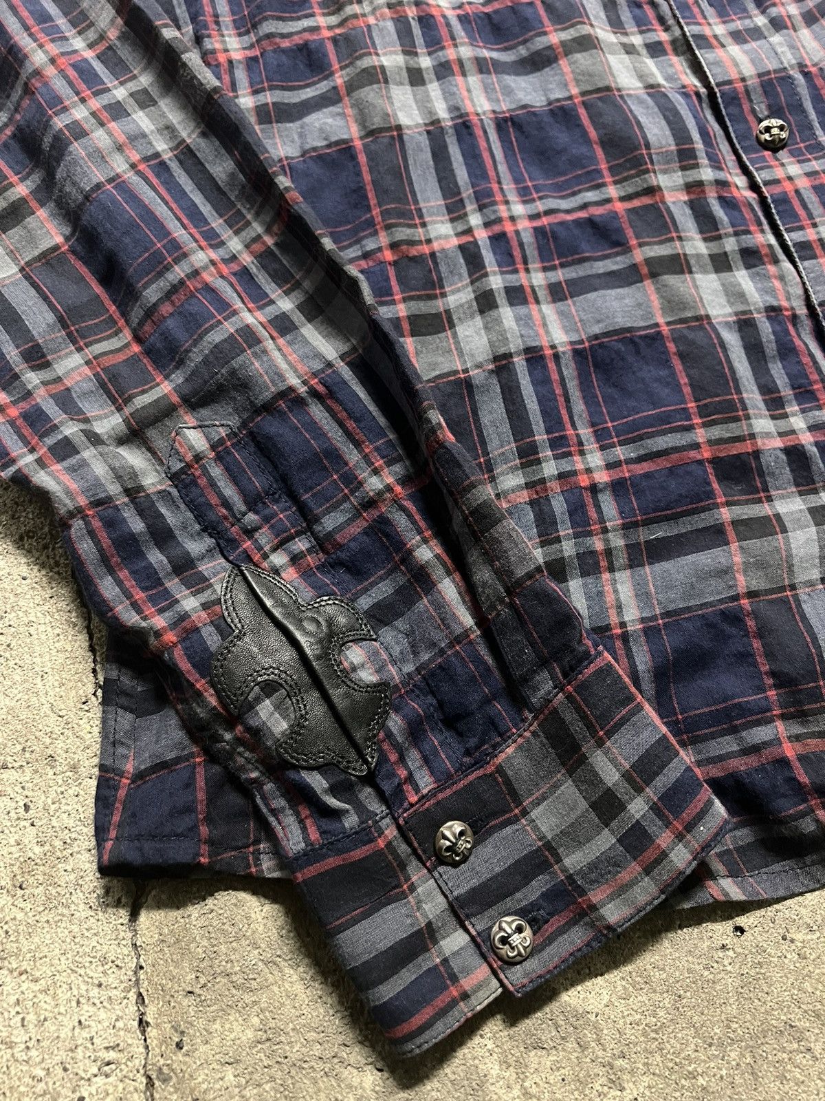 Chrome Hearts 2000s Chrome Hearts Leather “Fleur De Lis” Patch Flannel Size US L / EU 52-54 / 3 - 3 Thumbnail