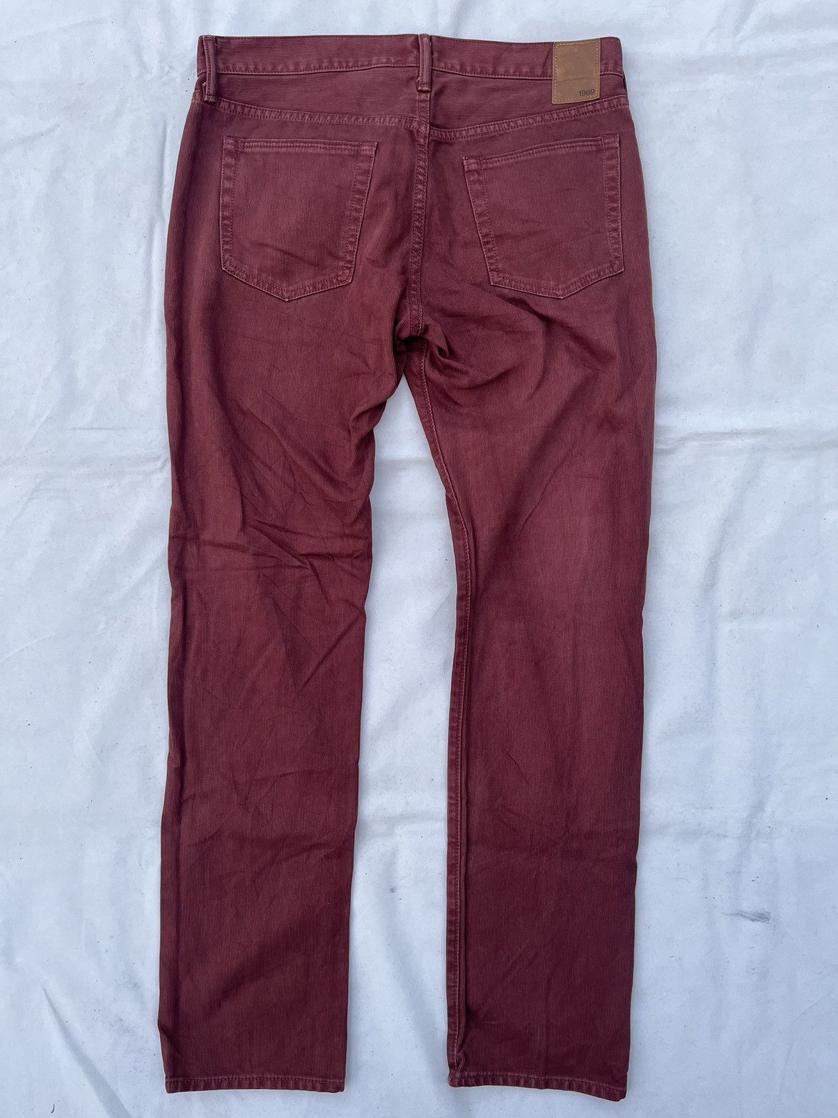 Gap GAP DENIM 1969 Burgundy Slim Jeans Y2K Style Vtg Size US 31 - 14 Thumbnail