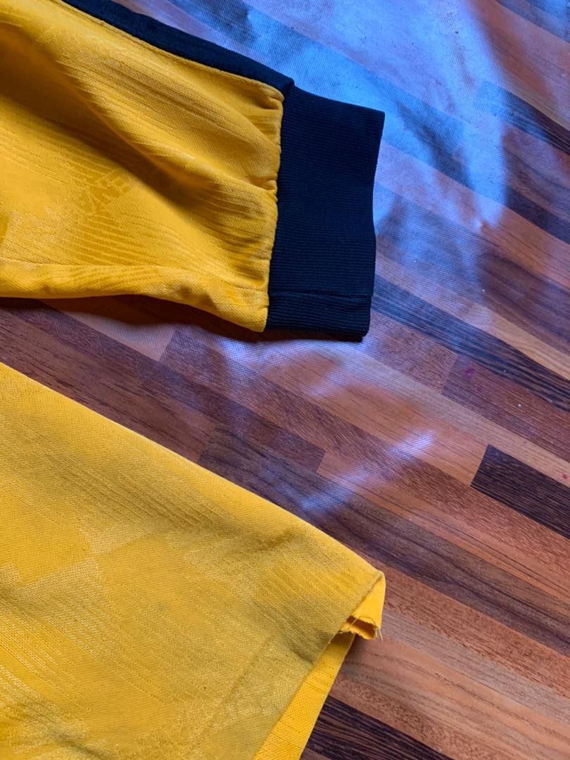 Penalty yellow number 1 Long Sleeve keeper Jersey | Soccer Size US L / EU 52-54 / 3 - 6 Thumbnail