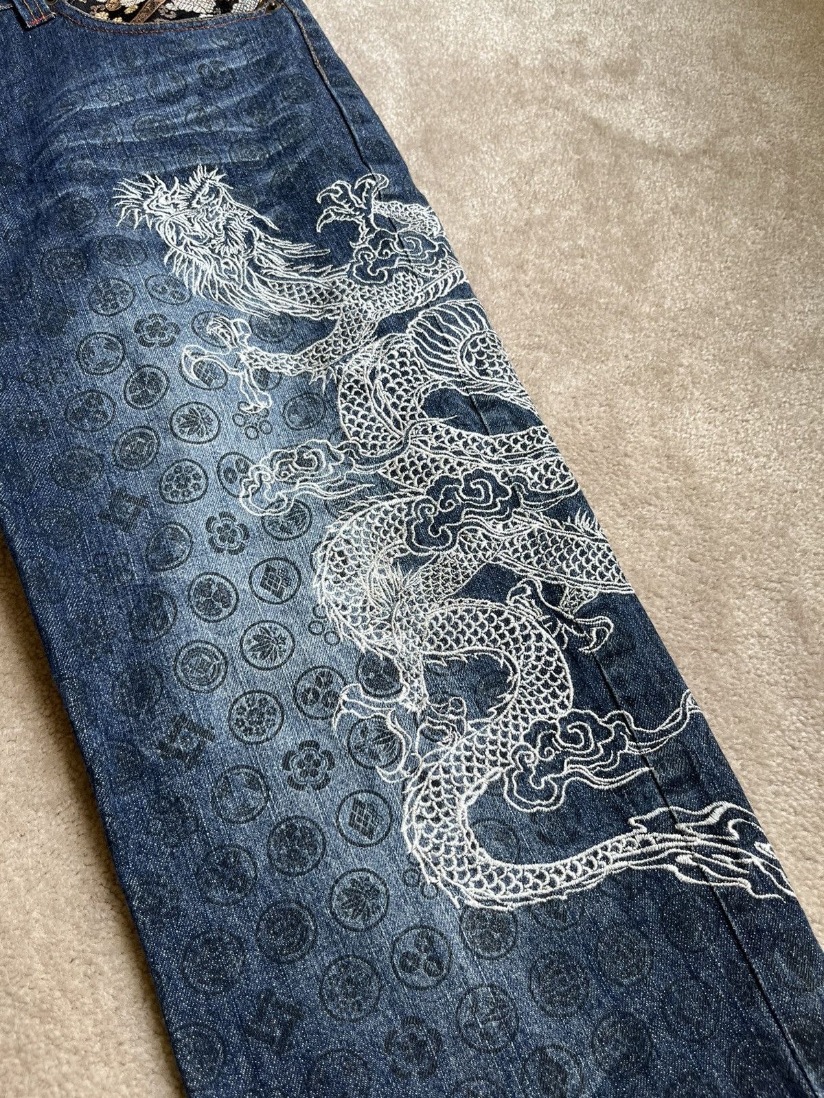 Japanese Brand Kara Kuri Embroided Fish & Dragon Jeans Size US 32 / EU 48 - 2 Thumbnail