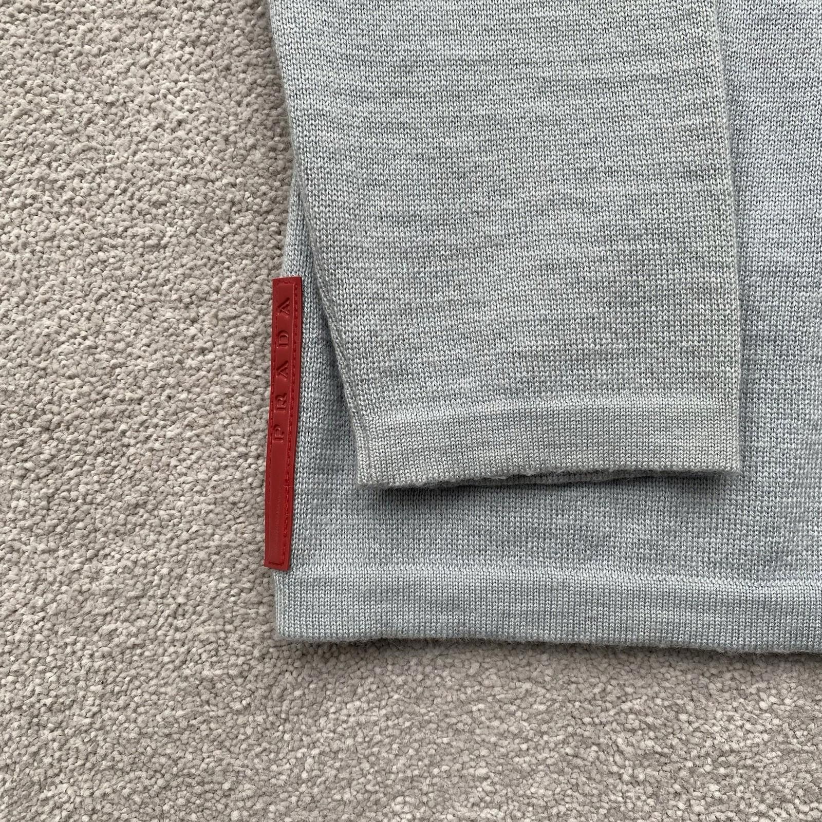 Prada Prada Vintage 100% Wool Red Tab Sweater Size 50 Size US M / EU 48-50 / 2 - 2 Thumbnail