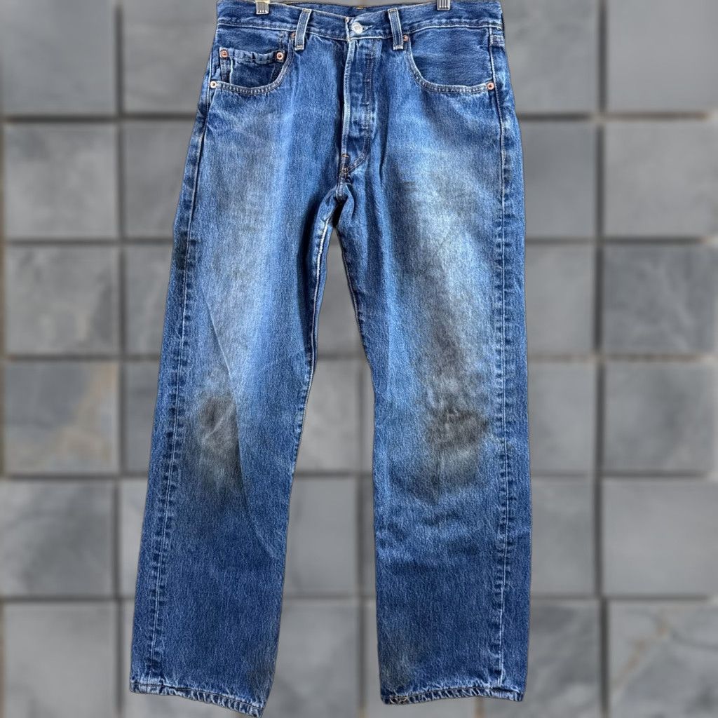Levi's VINTAGE Levi's 501 Jeans Mens 32x30 Blue Y2K Pants Thrashed Workwear (Tag33x30) Size US 33 - 1 Thumbnail