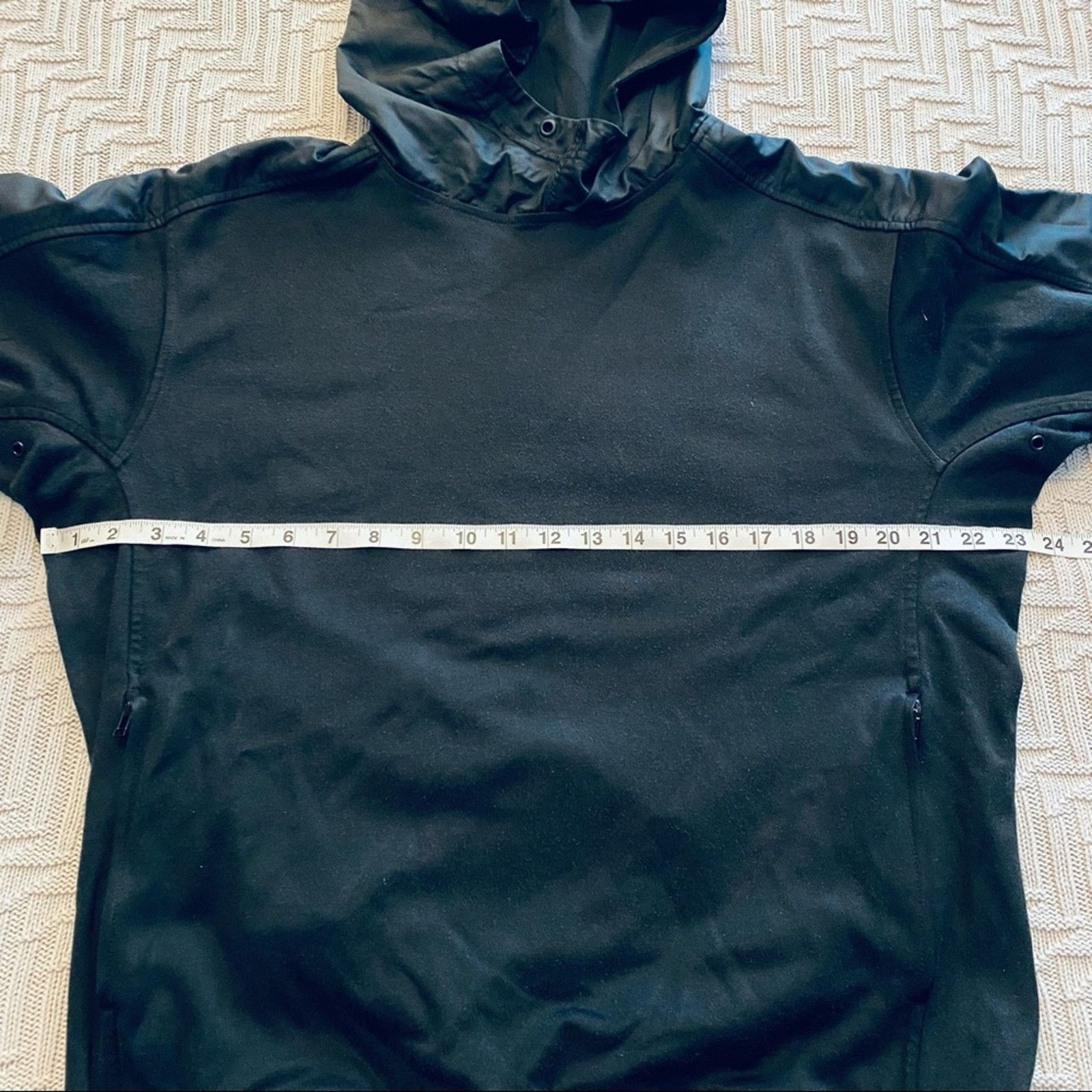 Adidas Adidas black hoodie Size US M / EU 48-50 / 2 - 5 Thumbnail