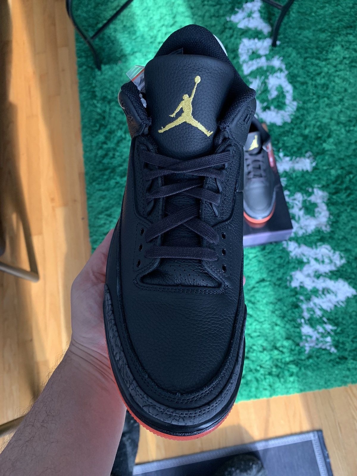 J Balvin × Jordan Brand Jordan 3 J Balvin Rio Size US 10.5 / EU 43-44 - 11 Thumbnail