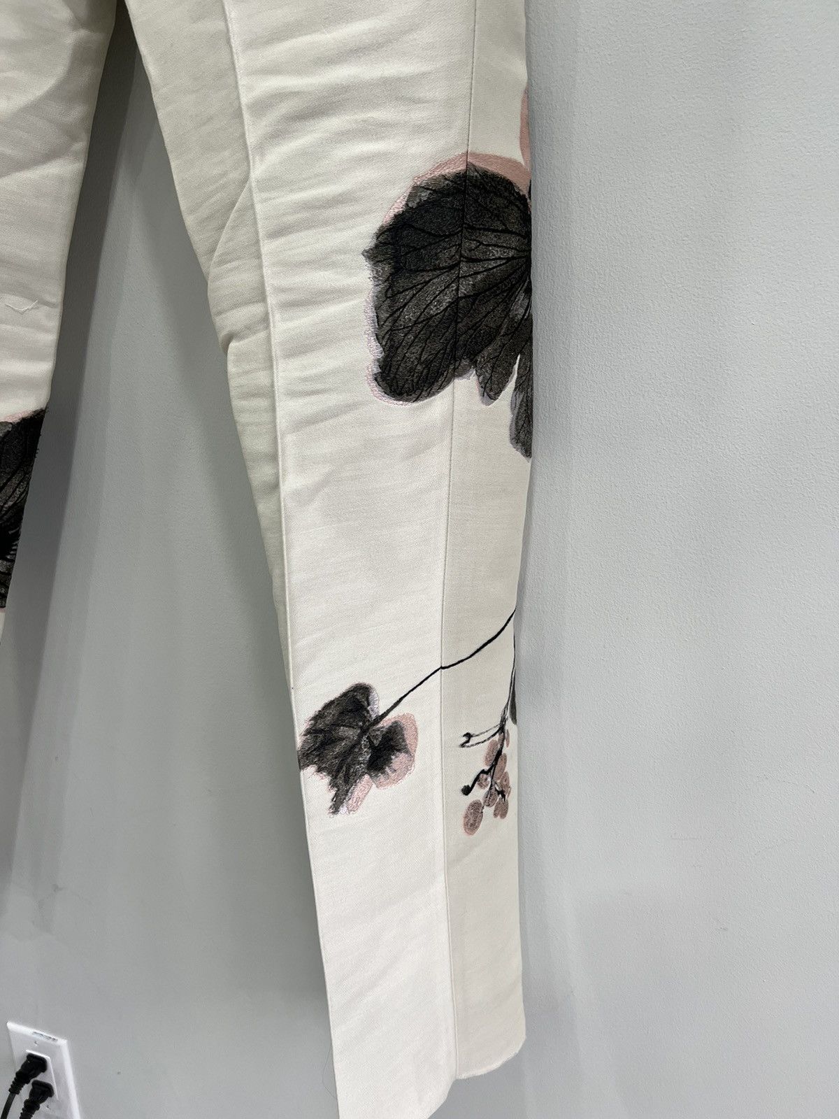 Alexander McQueen ALEXANDER MCQUEEN CAMO INK FLORAL JACQUARD TROUSERS PANTS Size US 32 / EU 48 - 12 Thumbnail