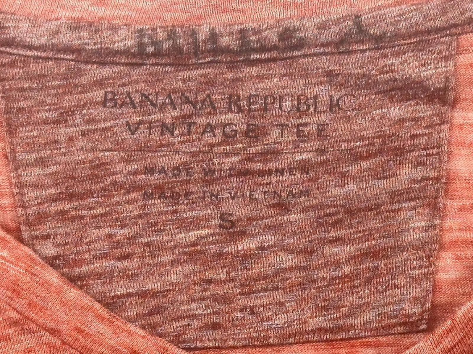 Banana Republic Banana Republic Vintage Short Sleeve T-Shirt Red Men's Small Size US S / EU 44-46 / 1 - 5 Thumbnail