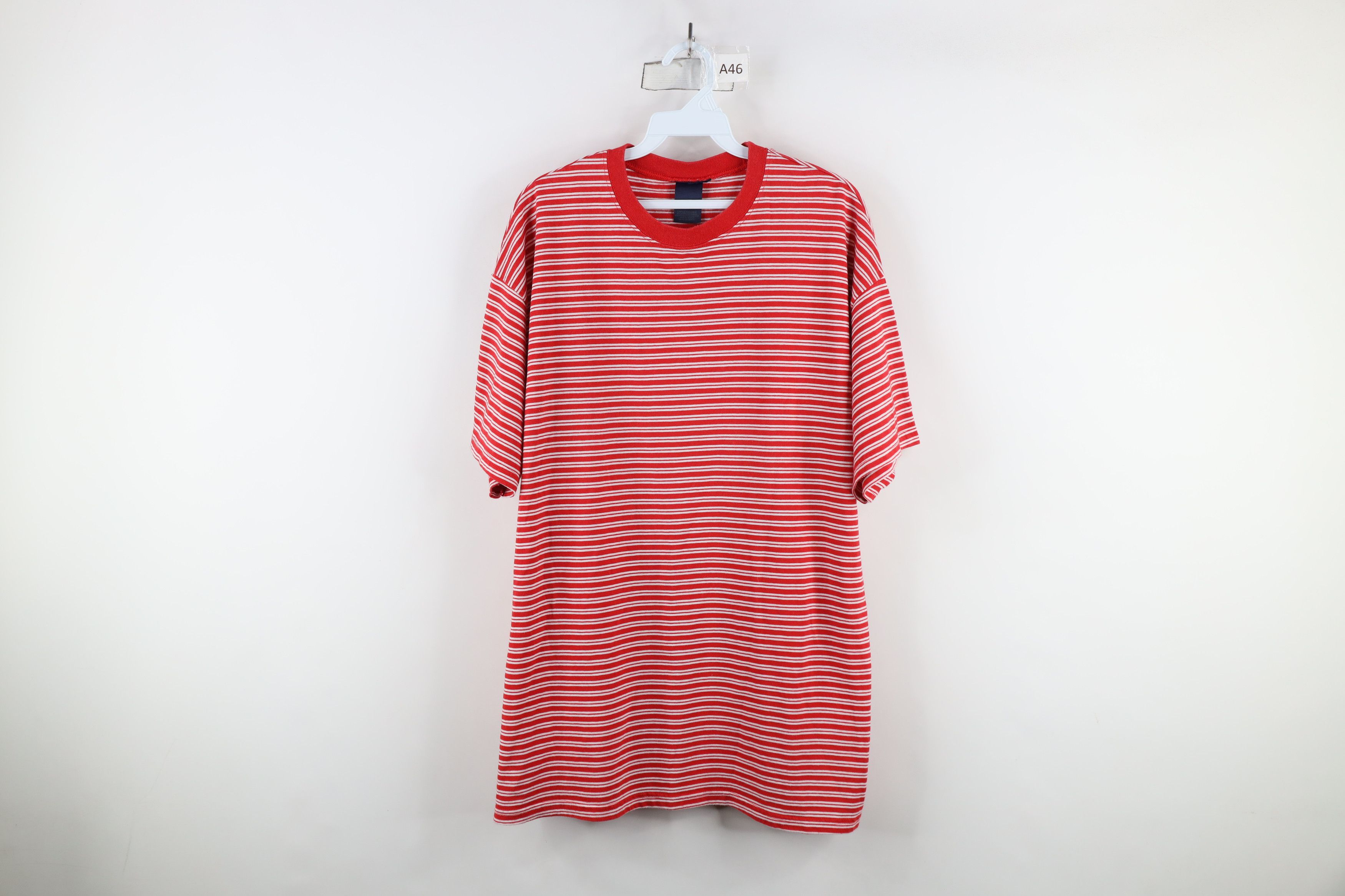 Vintage Vintage 90s Streetwear Blank Candy Cane Striped T-Shirt Size US L / EU 52-54 / 3 - 1 Thumbnail