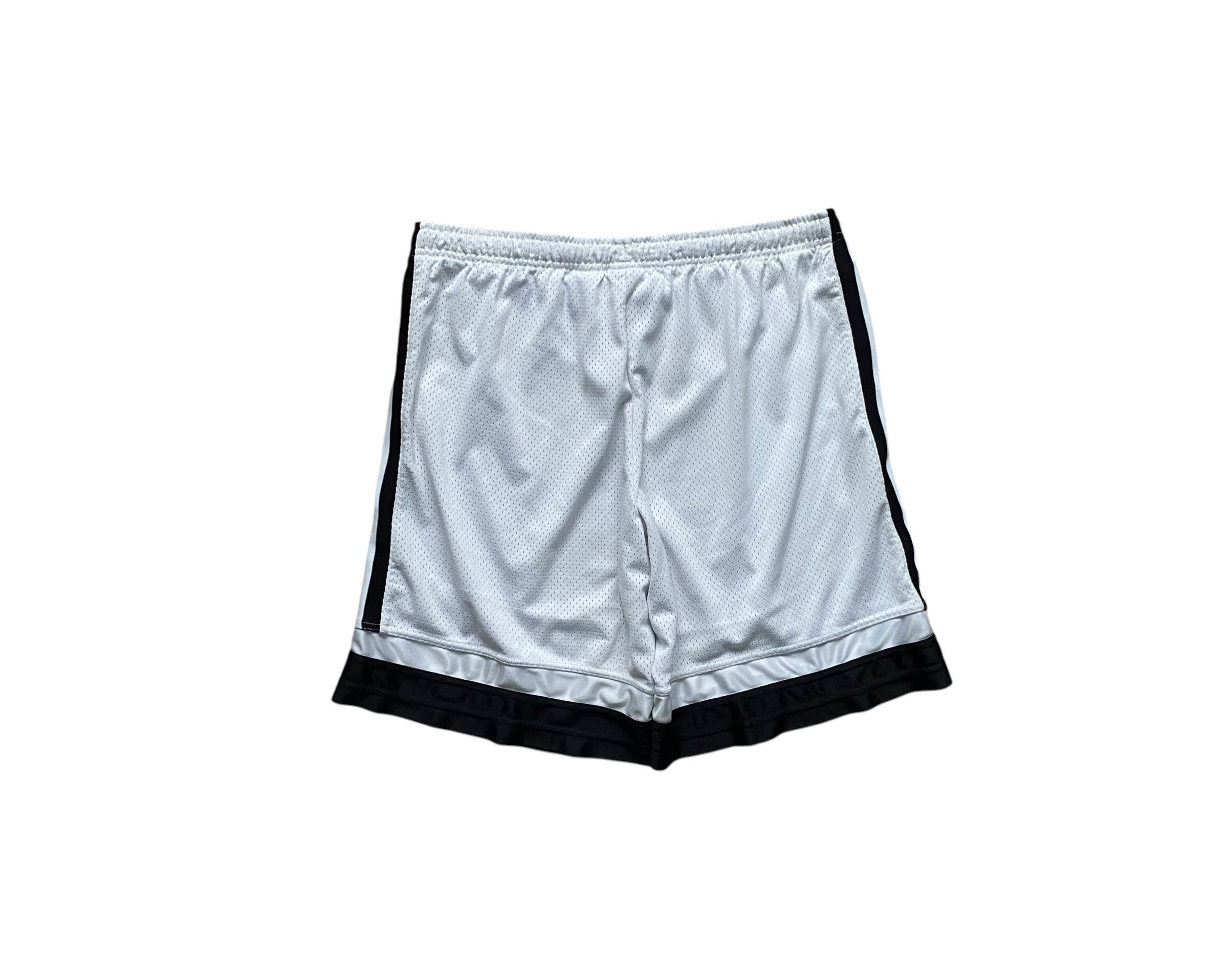 Nike × Vintage 90s' vintage shorts, size M Size US 32 / EU 48 - 3 Thumbnail