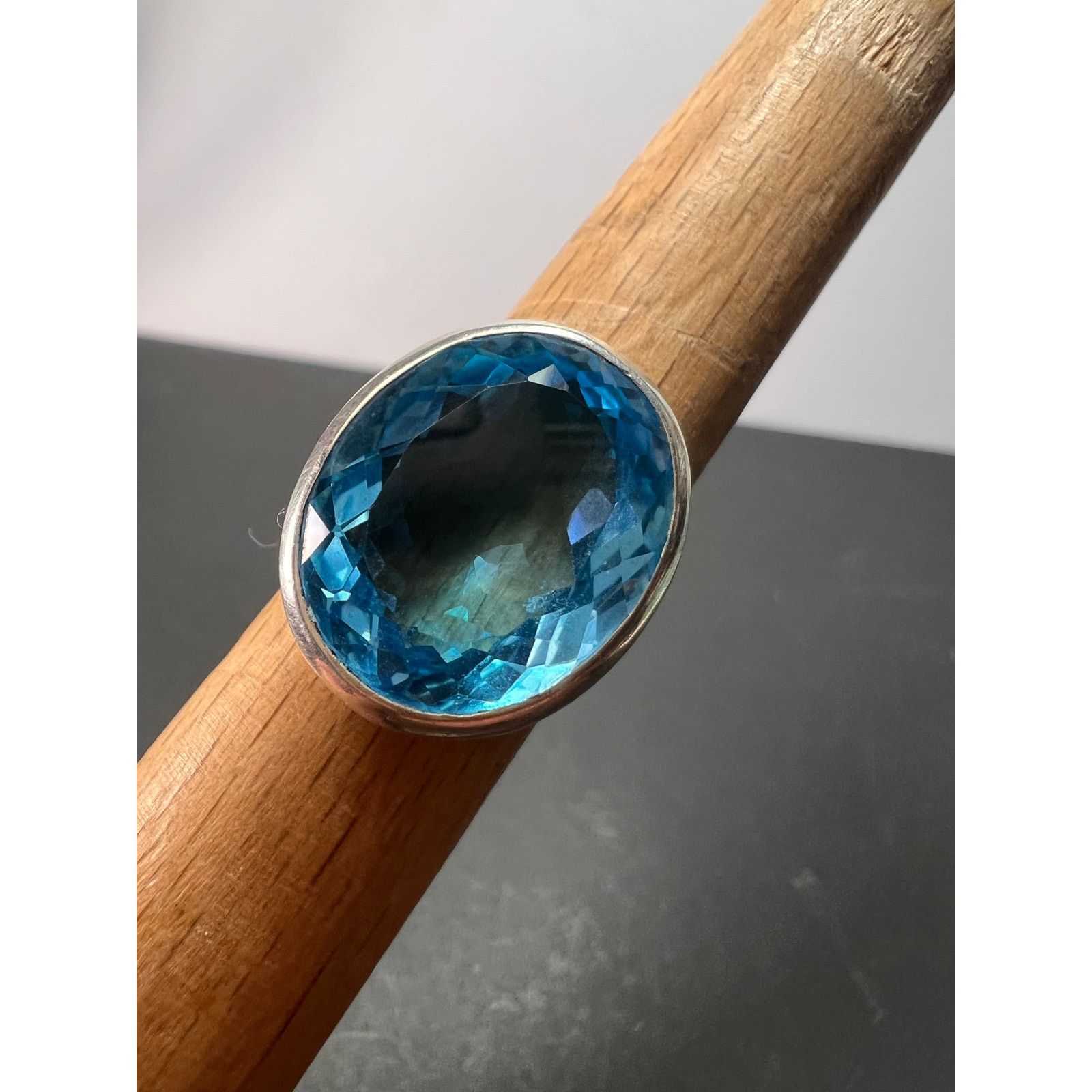 Other NEW Swiss blue topaz 925 ring size 8/ 12.92 grams Size ONE SIZE - 10 Thumbnail