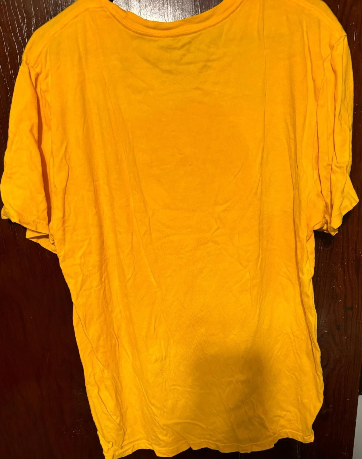 Ccm BOSTON BRUINS Distressed CCM Yellow T-shirt Men's Sz XL Size ONE SIZE - 2 Thumbnail