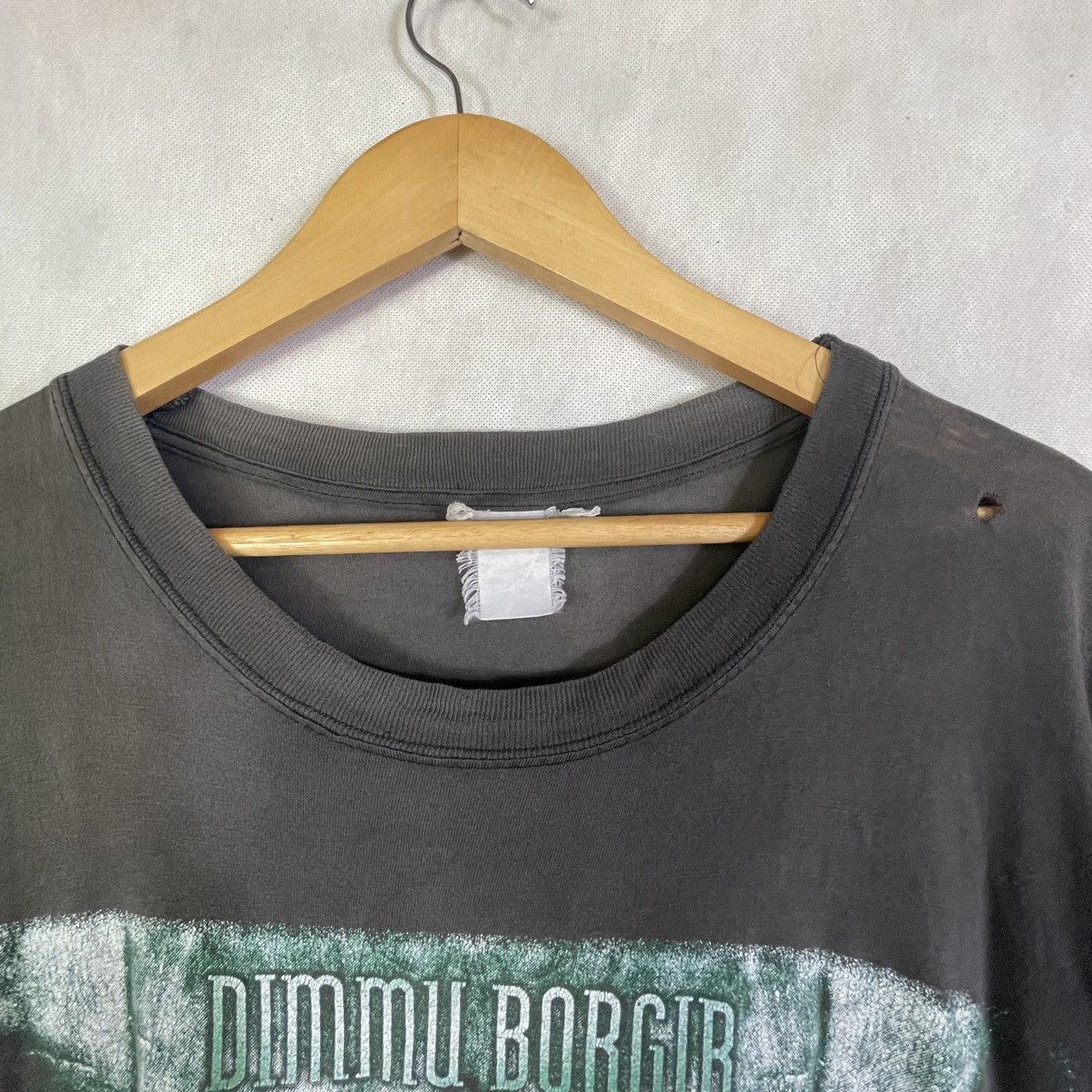 Band Tees × Vintage Vintage Dimmu Borgir Fades Distressed Paper Thin Tee Xlarge Size US XL / EU 56 / 4 - 4 Thumbnail