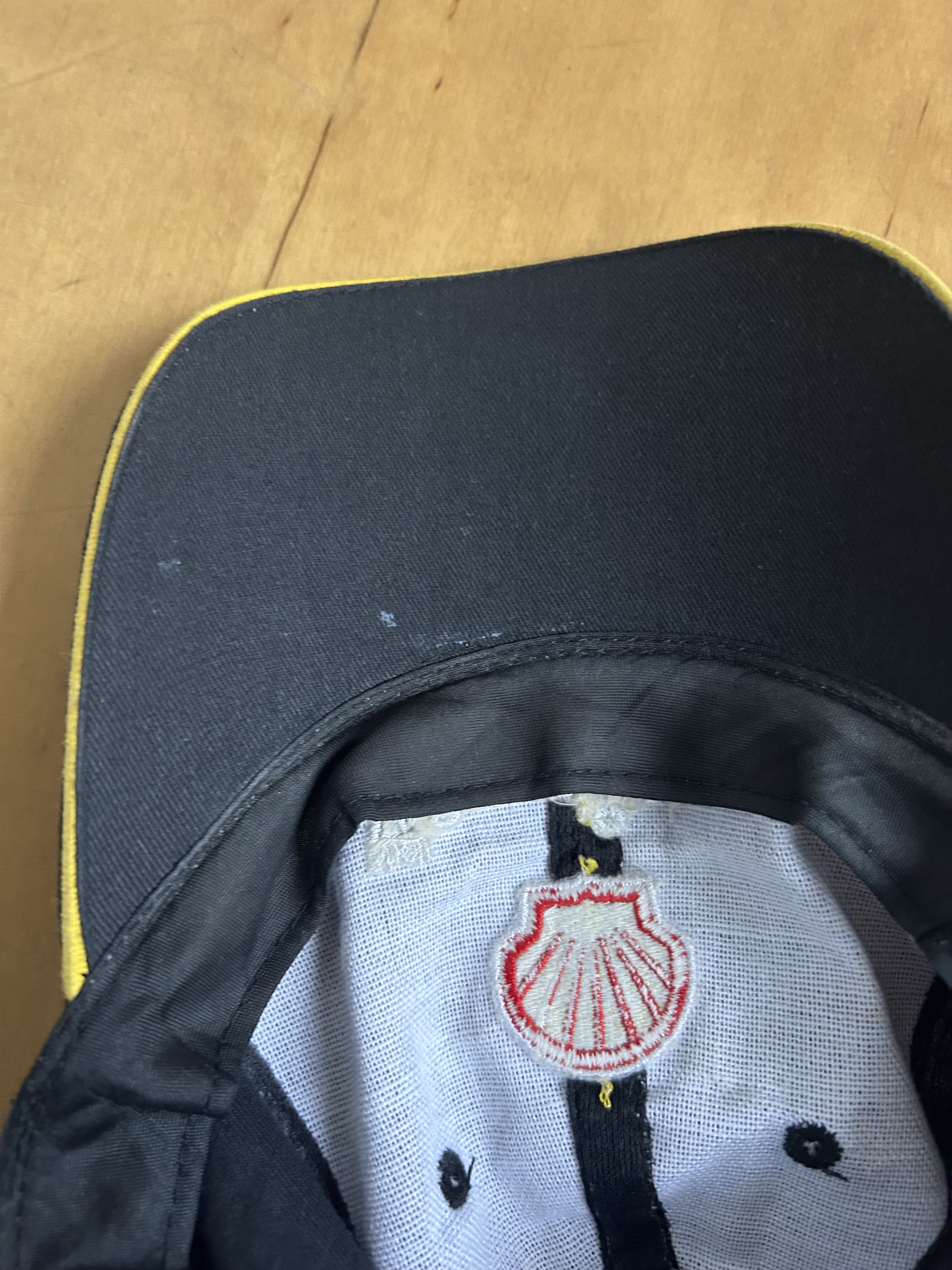 Audi Audi Heures Du Mans 2007 Shell V-Power Diesel Vintage Cap Size ONE SIZE - 11 Thumbnail