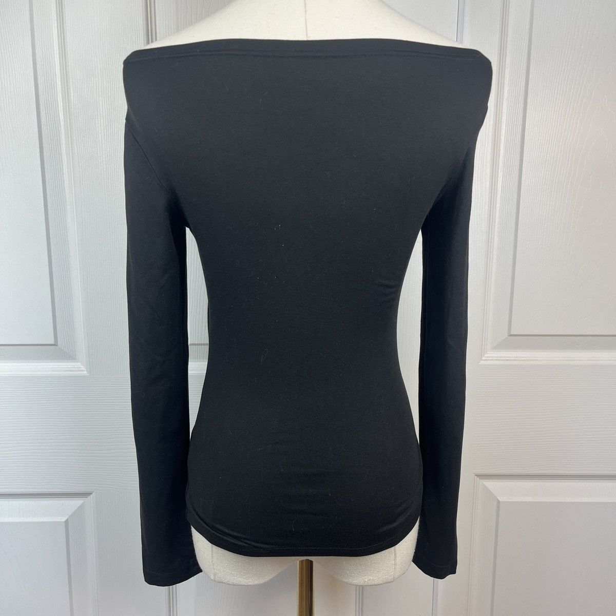 Shein Black SHEIN moody girl open shoulder long sleeve top Size XS / US 0-2 / IT 36-38 - 2 Thumbnail