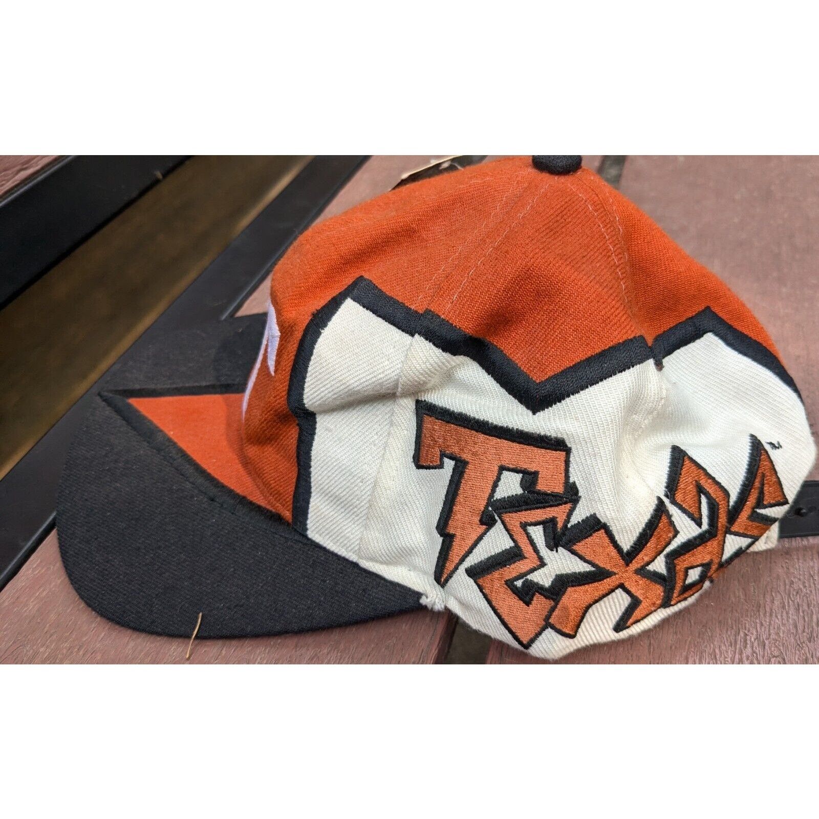 Sports Specialties WOW! NWT Texas UT 90s BOLT TOW snapback Longhorns hat vtg Size ONE SIZE - 2 Thumbnail