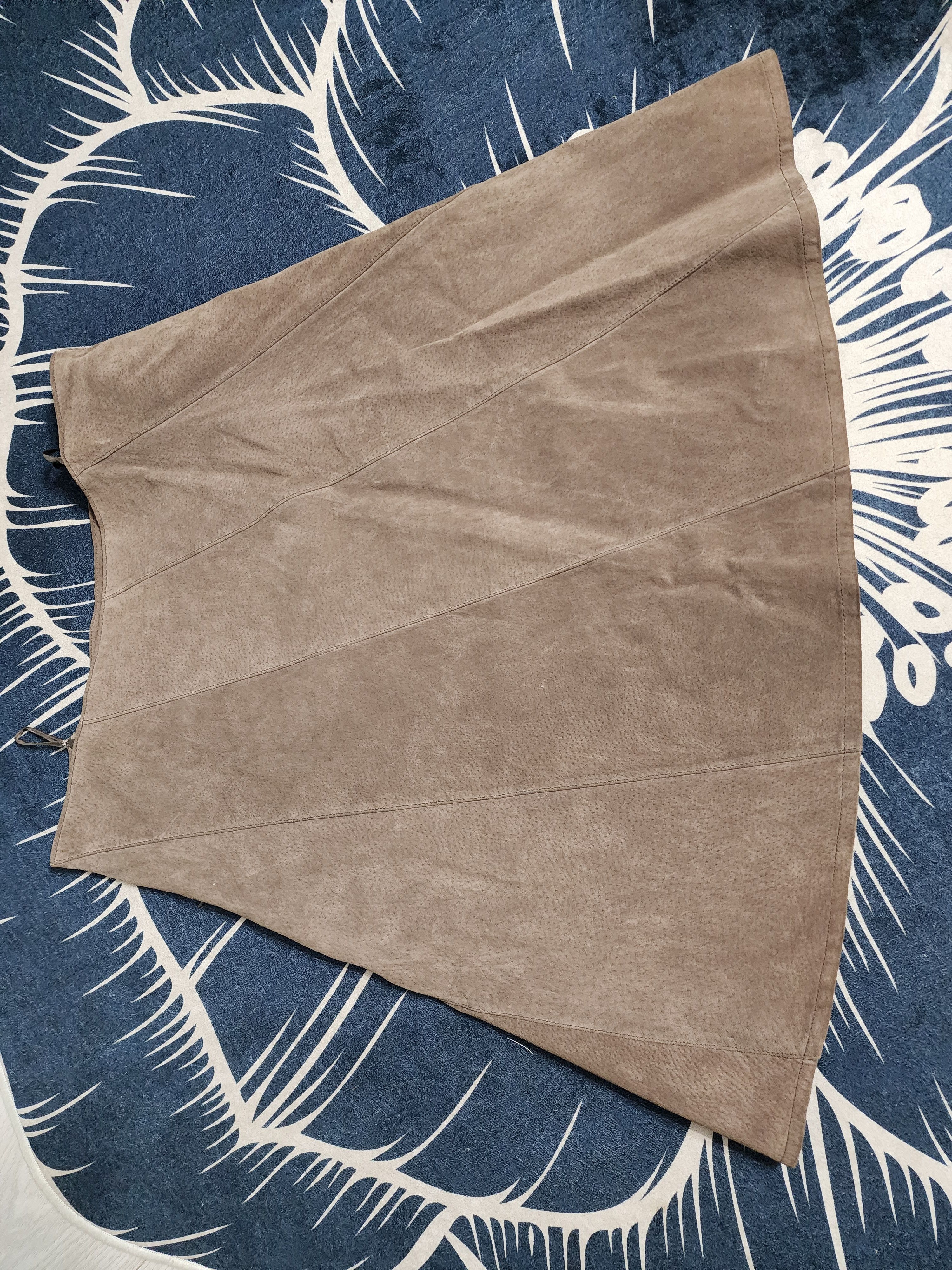 Genuine Leather Brown Suede Leather Skirt: 37" Waist Size 37" - 9 Thumbnail