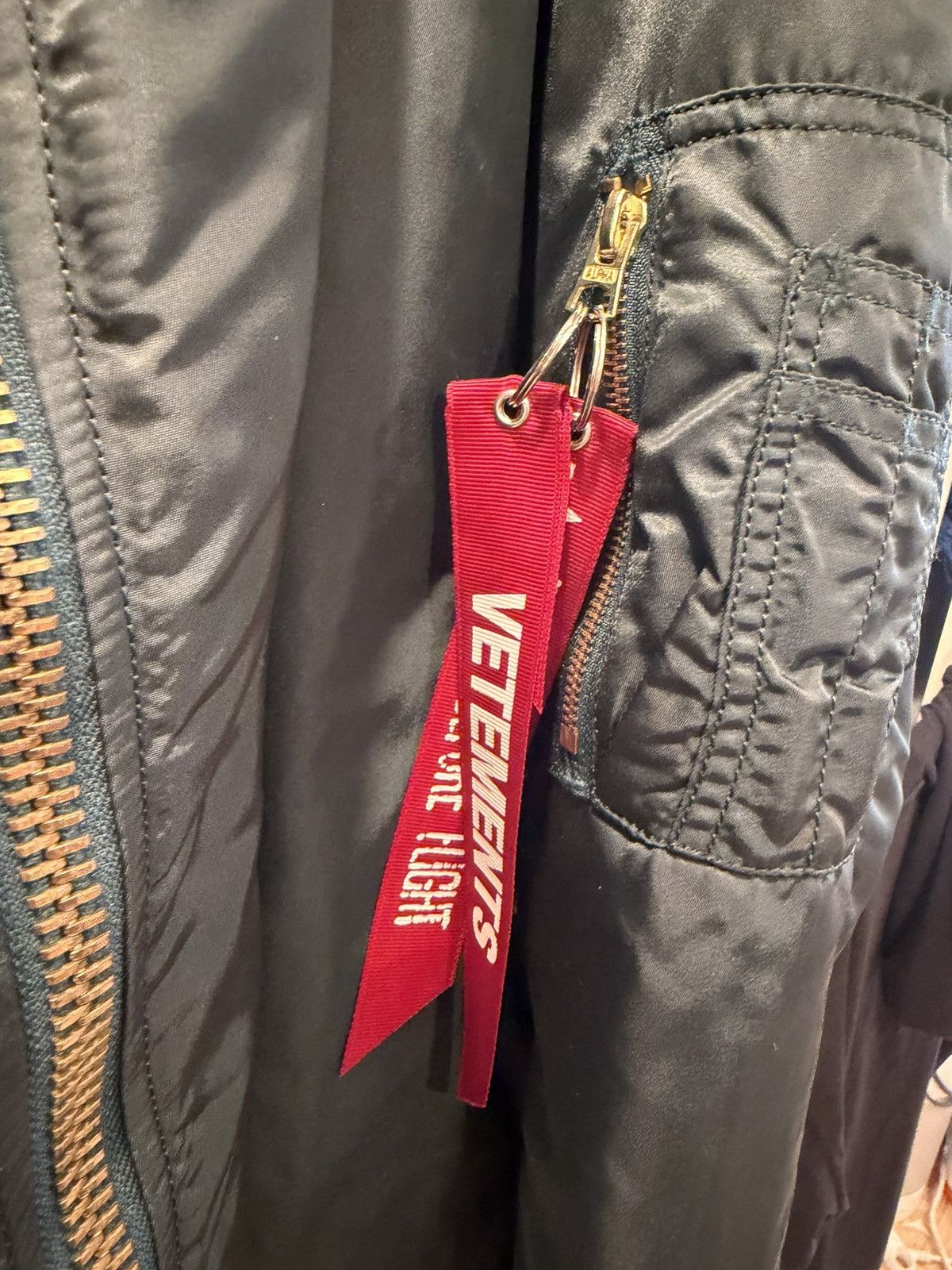 Alpha Industries × Vetements Vetements reversible alapha industry jacket Size US XS / EU 42 / 0 - 3 Thumbnail