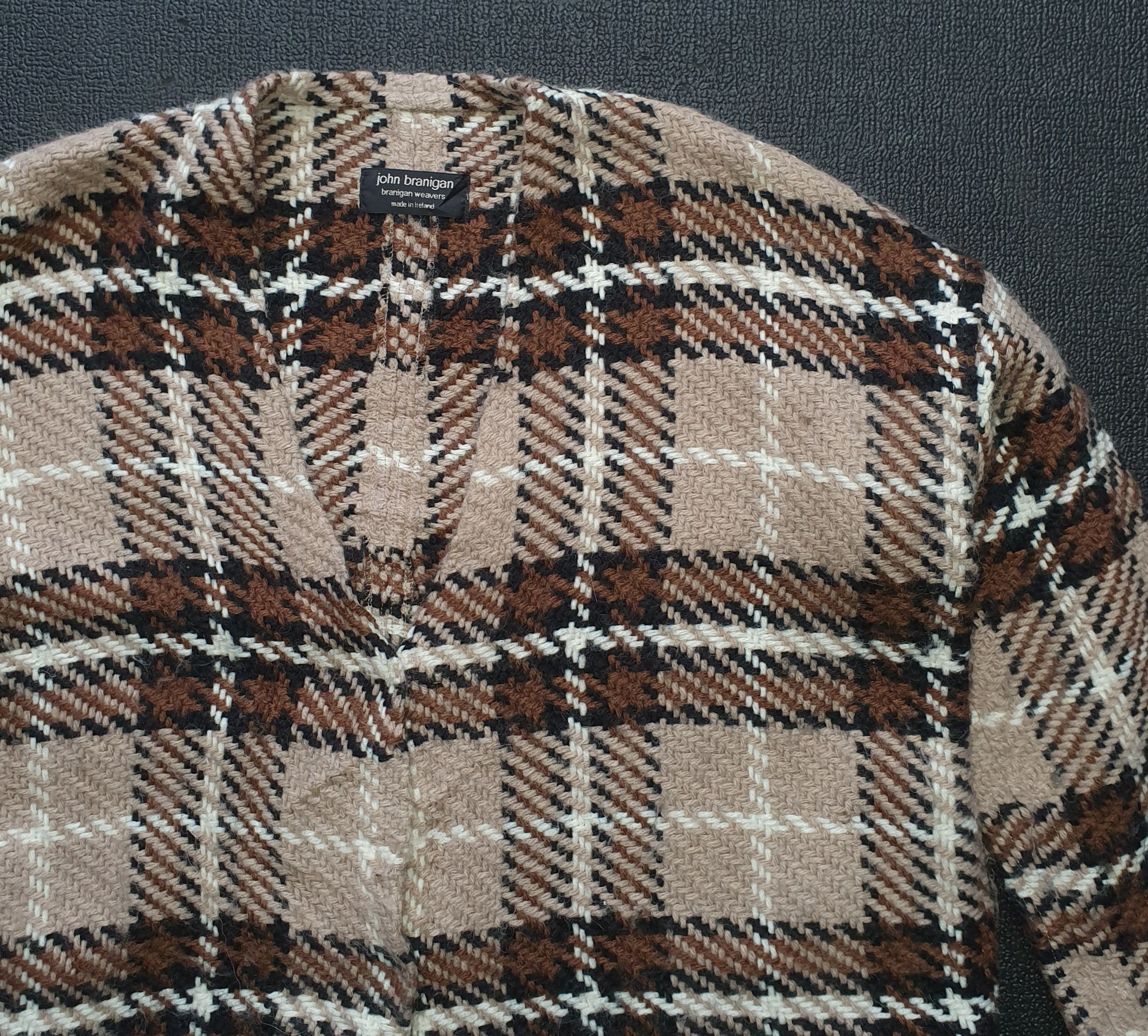Vintage John Branigan Weavers Tartan checkered Plaid Jacket Size US M / EU 48-50 / 2 - 4 Thumbnail