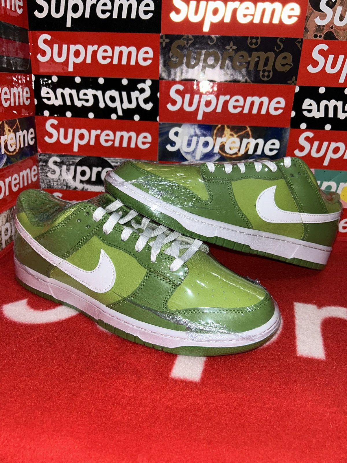 Nike Nike Dunk Low Chlorophyll DJ6188-300 size 12 NEW Size US 12 / EU 45 - 1 Thumbnail