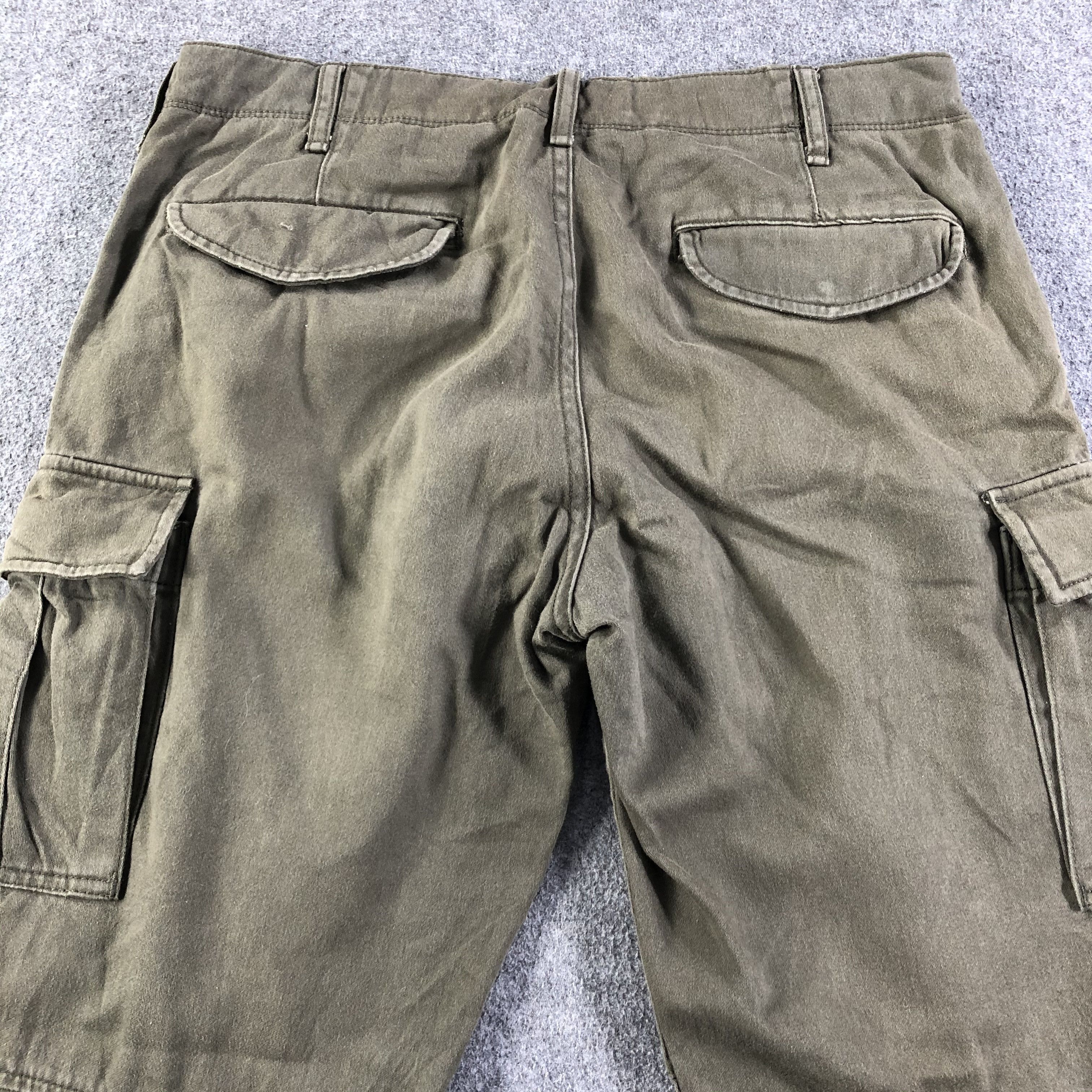 Japanese Brand × Uniqlo Uniqlo Cargo Pants Multipocket Parachute Trousers -J2718 Size US 36 / EU 52 - 4 Thumbnail