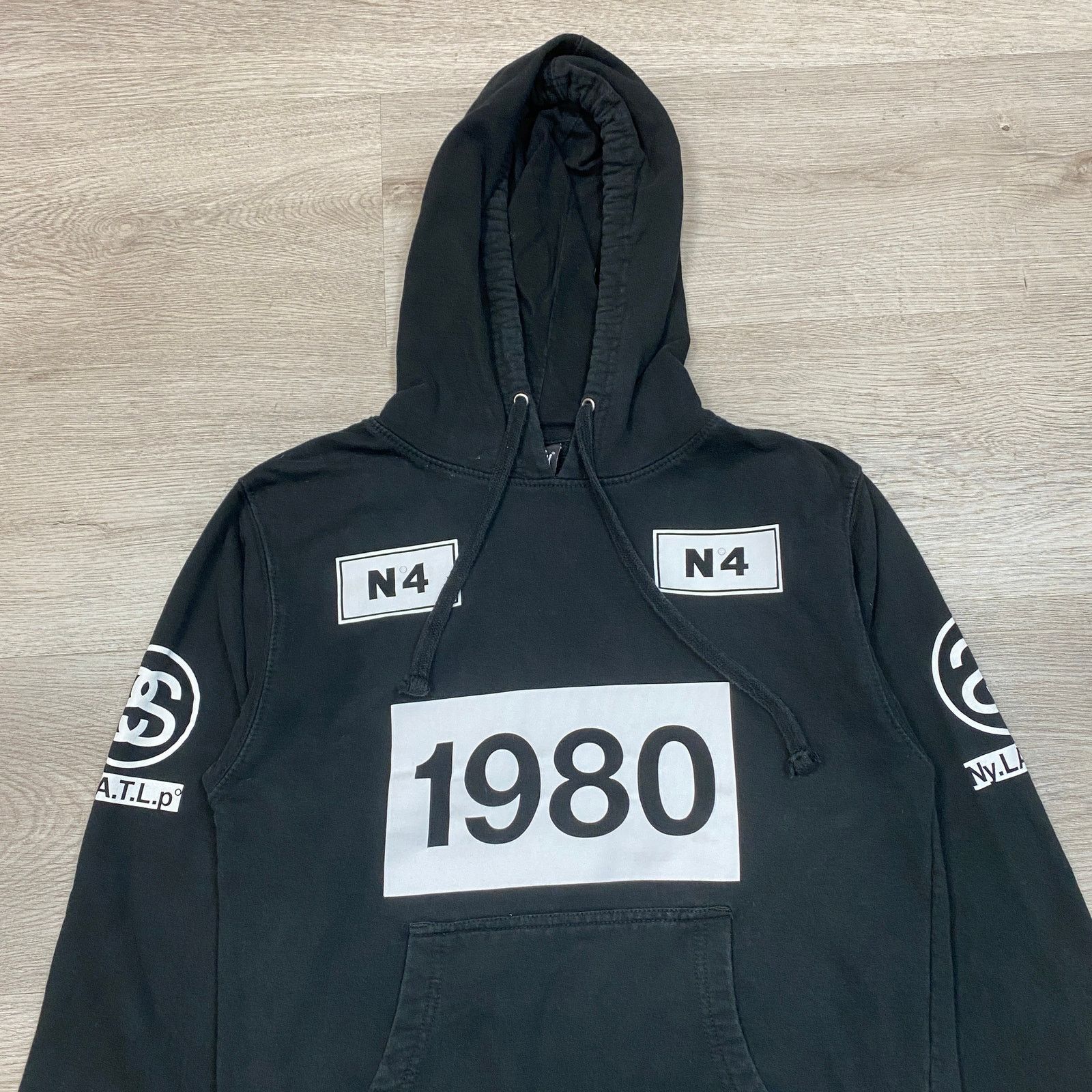 Stussy × Vintage Vintage Stussy 1980 N4 Big Logo Hoodie Mens Small Streetwear Size US S / EU 44-46 / 1 - 2 Thumbnail