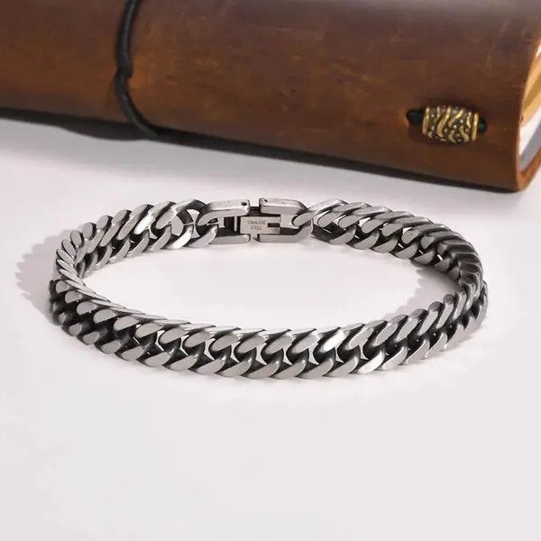 Vintage Chunky Retro Cuban Chain Bracelets Size ONE SIZE - 2 Thumbnail