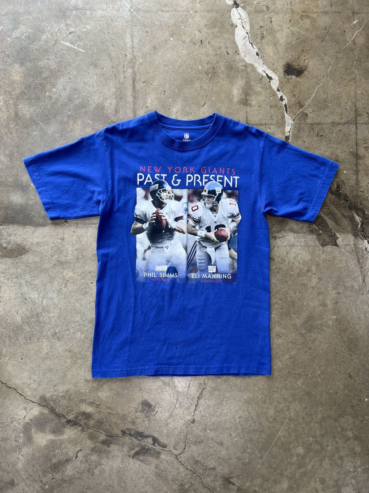 NFL × Vintage NFL New York Giants Phil Simms Eli Manning Tee Medium Size US M / EU 48-50 / 2 - 2 Thumbnail