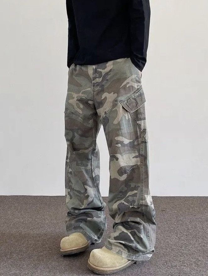 VIBE Baggy Camo Cargo Pants – Oversized Stacking Silhouette Size US 31 - 1 Thumbnail