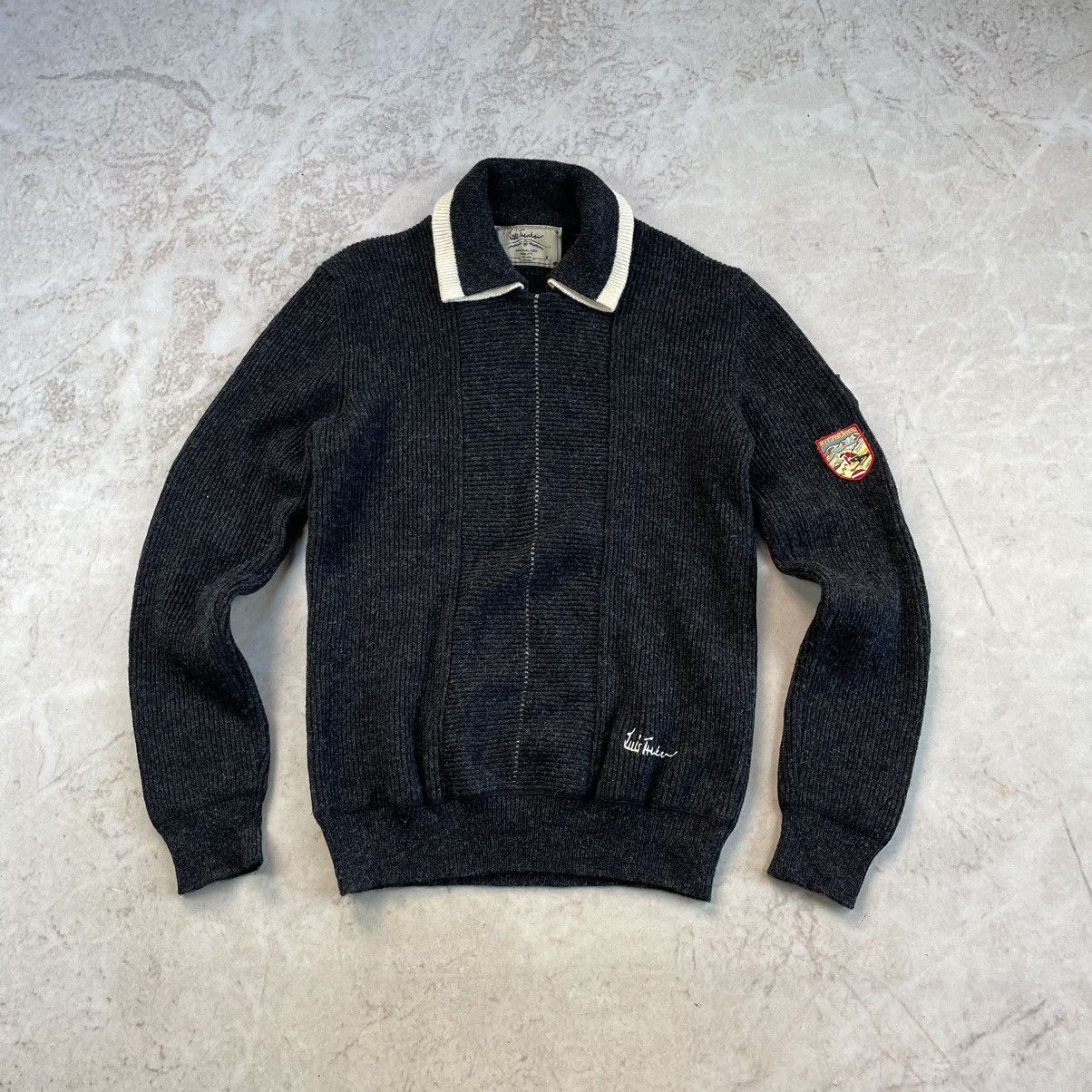 Designer Luis Trenker Hiking Ski Black Patch Logos Wool Sweater Size US L / EU 52-54 / 3 - 2 Thumbnail