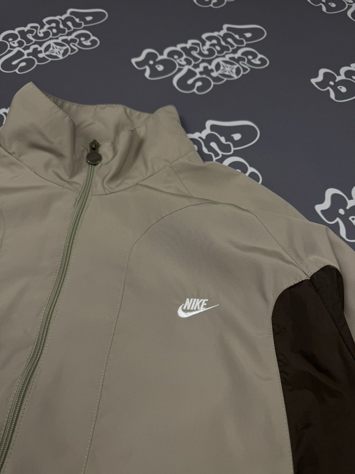 Nike × Vintage Nike Vintage Jacket Size US L / EU 52-54 / 3 - 3 Thumbnail