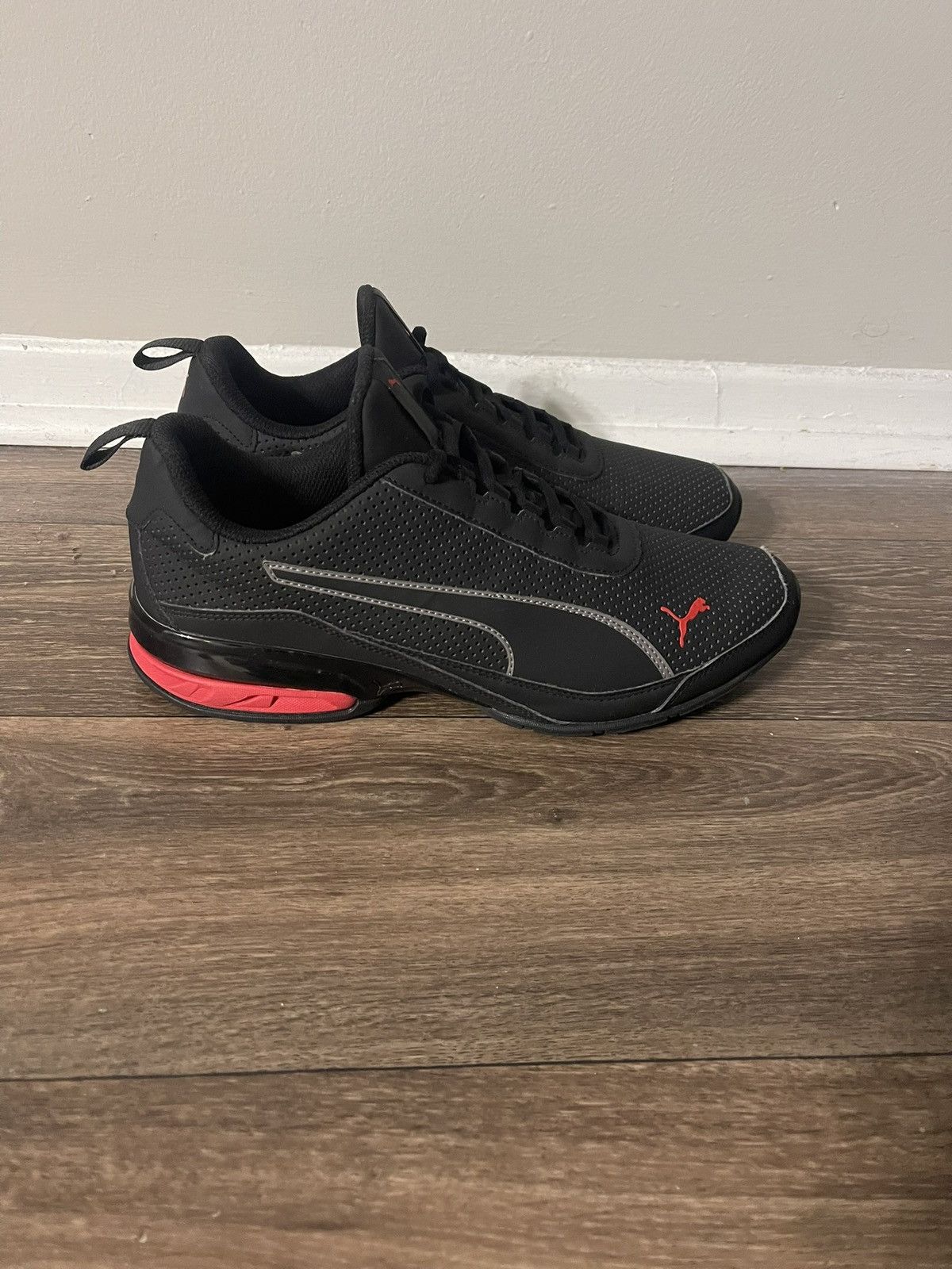 Puma Puma Viz Runner SL ‘Black High Risk Red’ Size US 11 / EU 44 - 5 Thumbnail