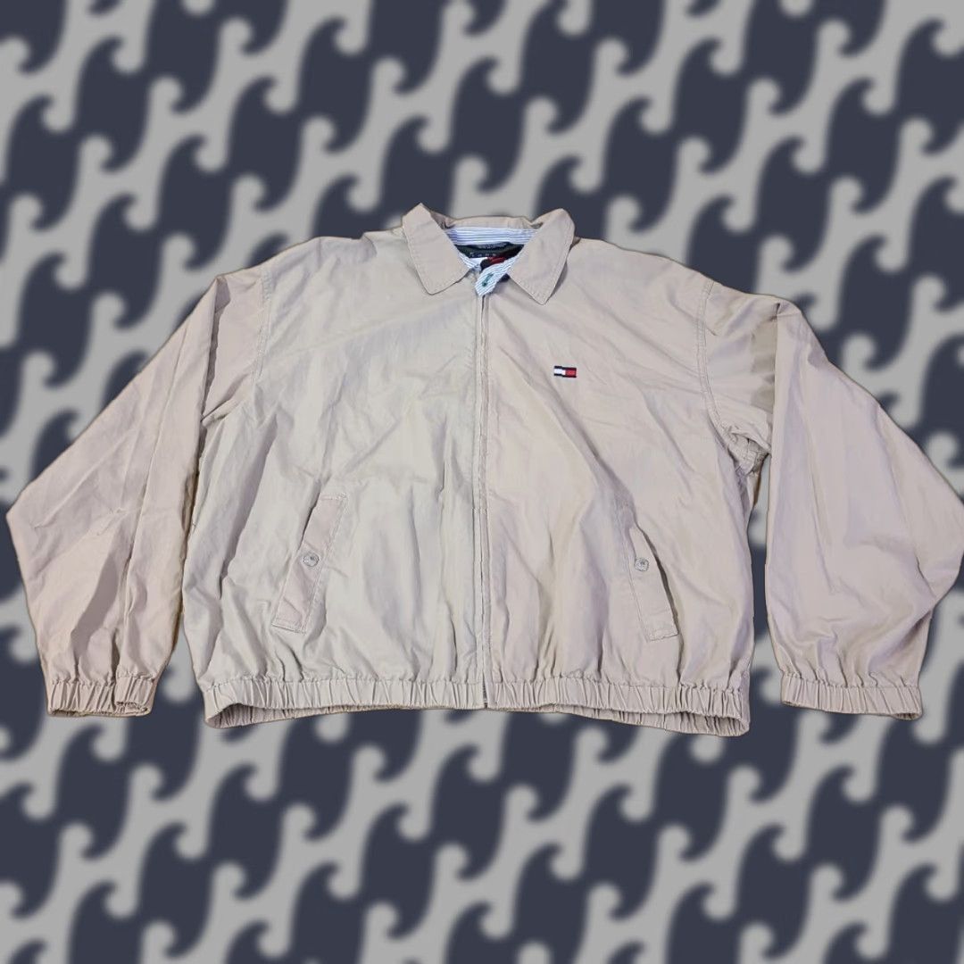 Tommy Hilfiger VINTAGE Tommy Hilfiger Logo Flag Jacket XL Boys? No, Men. Size US XL / EU 56 / 4 - 1 Thumbnail