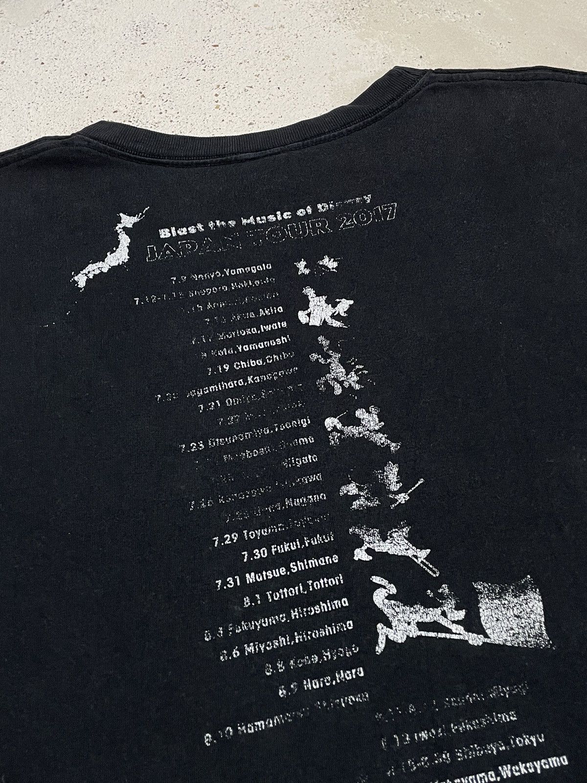 Disney × Japanese Brand × Vintage Blast The Music Of Disney Japan Tour 2017 Size US L / EU 52-54 / 3 - 6 Thumbnail