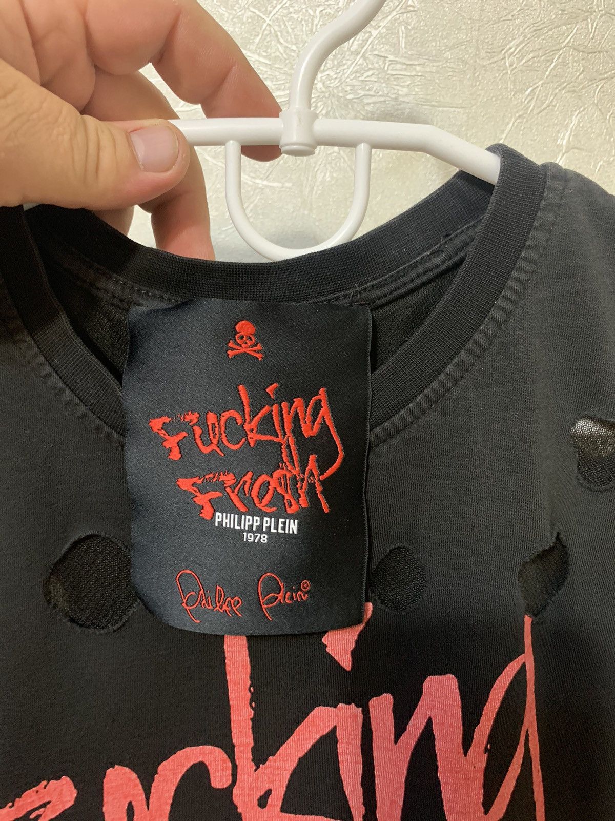 Philipp Plein Philipp Plein Fucking Fresh Holes Men’s T-Shirt Size US S / EU 44-46 / 1 - 7 Thumbnail