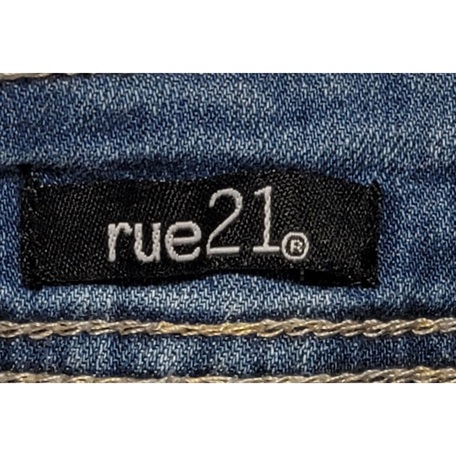 rue21 Rue 21 Stone Wash Embroidered Flowers Frayed Hem Shorts 9 10 Size 32" / US 10 / IT 46 - 3 Thumbnail