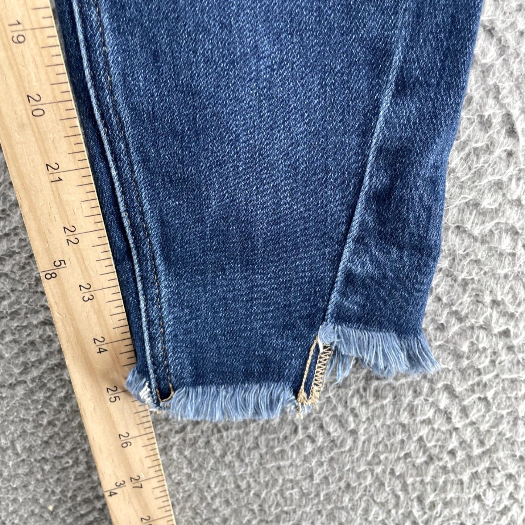 Vintage Kancan Maurices Jean Women 28* Skinny Asymetrical Frayed Hem Boho Chic Y2k Rodeo Women Size 28" / US 6 / IT 42 - 3 Thumbnail