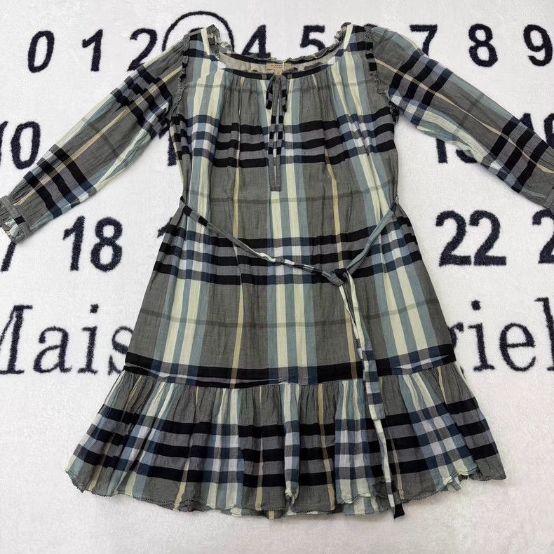 Burberry Burberry Classic Check Dress Q10 Size L / US 10 / IT 46 - 1 Thumbnail