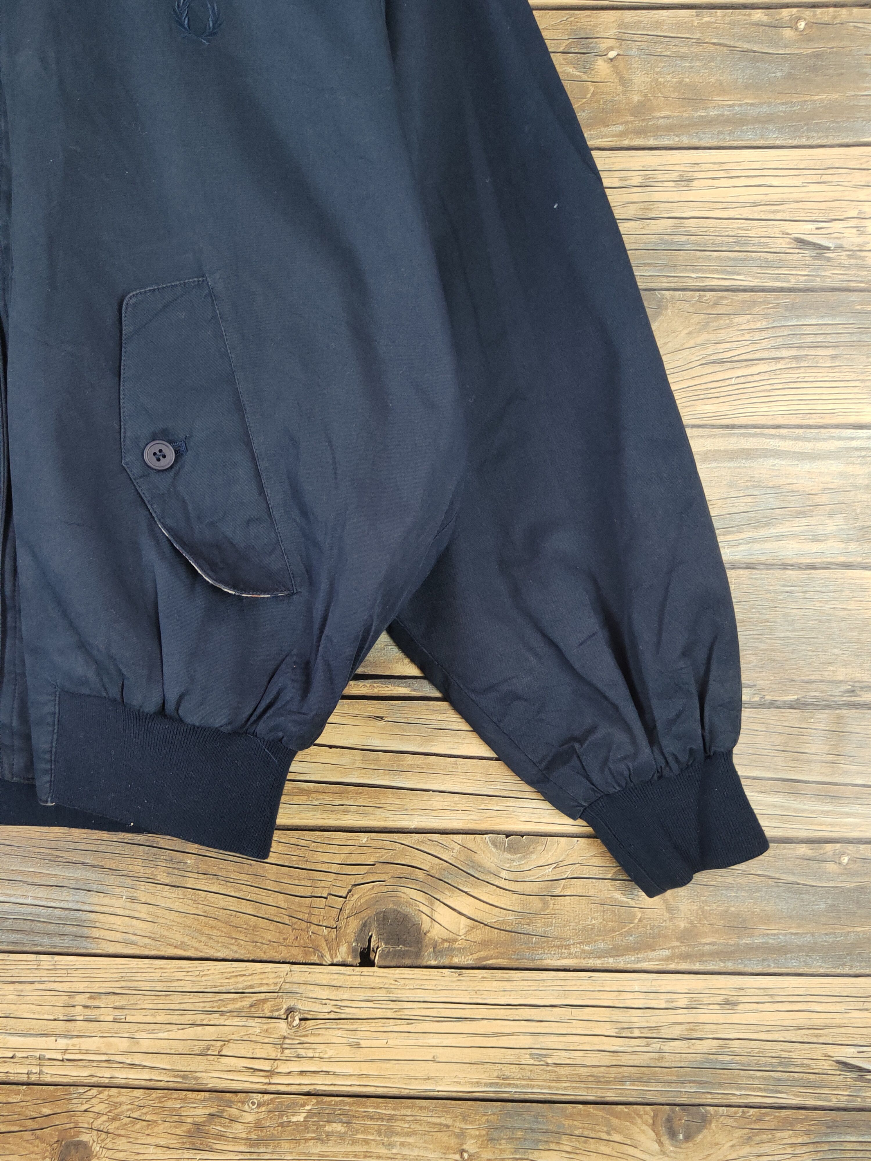 Fred Perry Fred Perry Navy Sportwear Jackets #W1130 Size US M / EU 48-50 / 2 - 7 Thumbnail