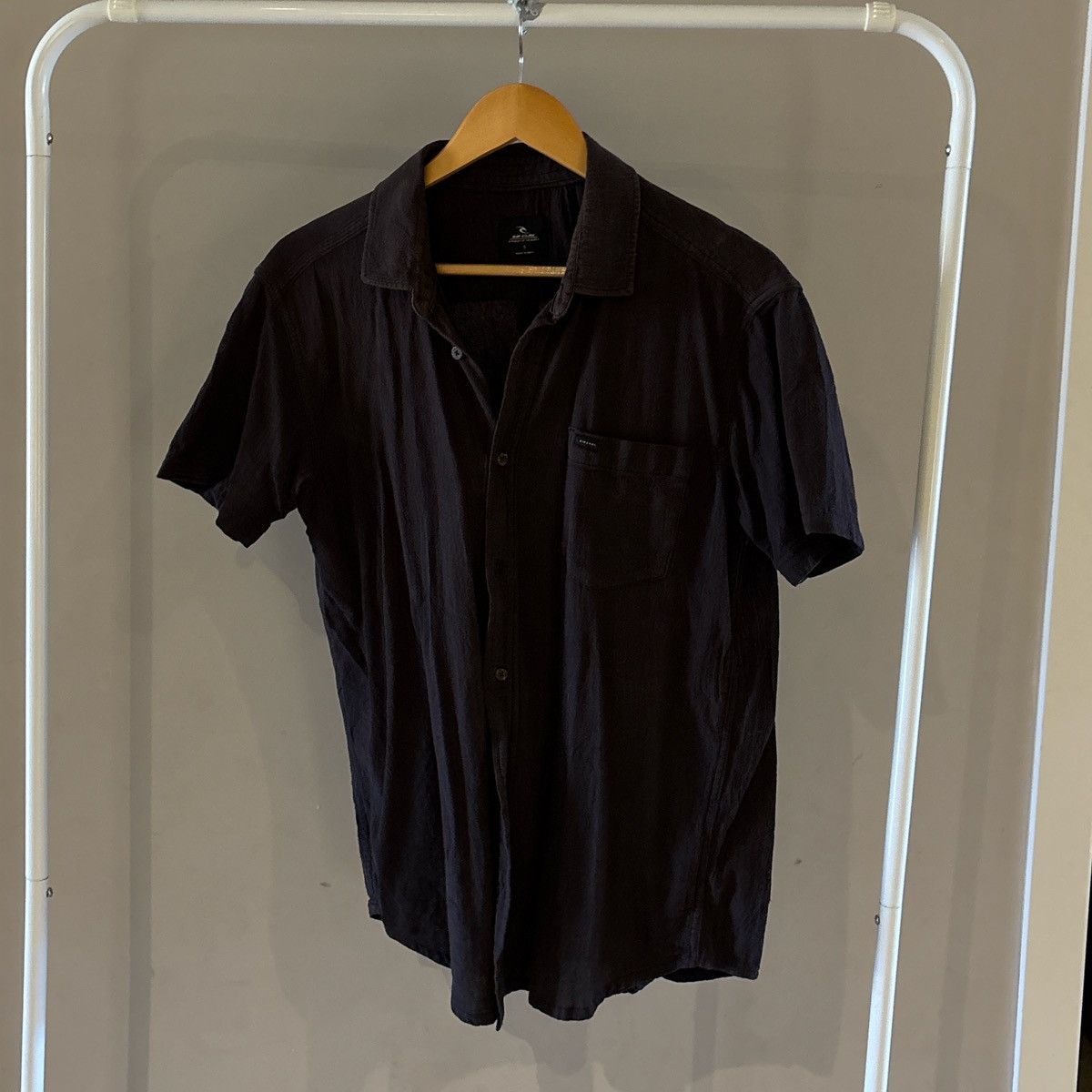 Ripcurl Black button up Shirt Size US S / EU 44-46 / 1 - 1 Thumbnail