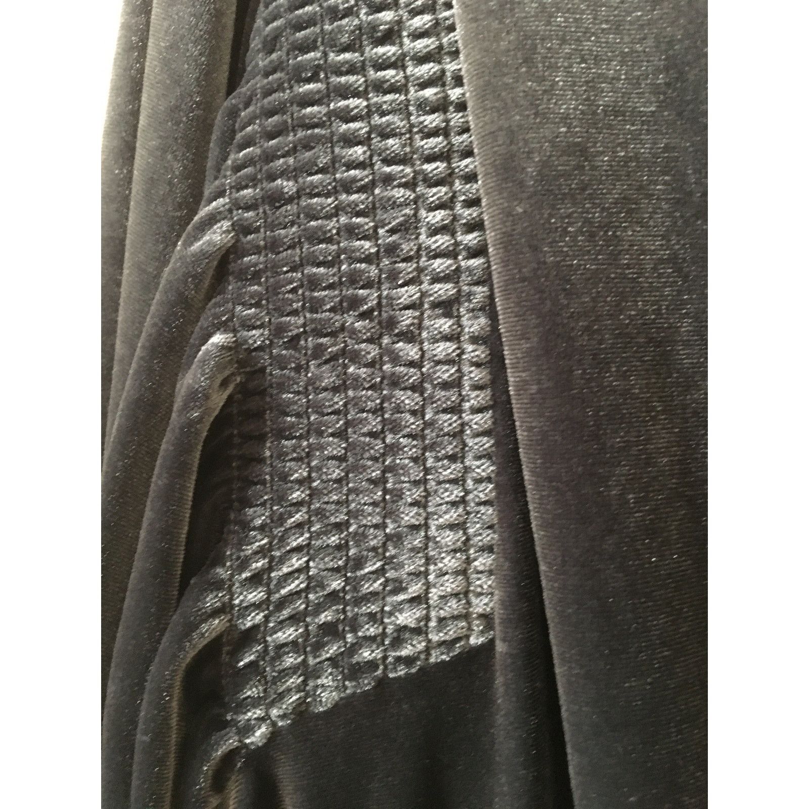 calvin klein silver velvet dress Calvin Klein Womens Velvet Long Sleeve Faux Wrap Dress, Black and Silver, 4  at Amazon Women's Clothing store