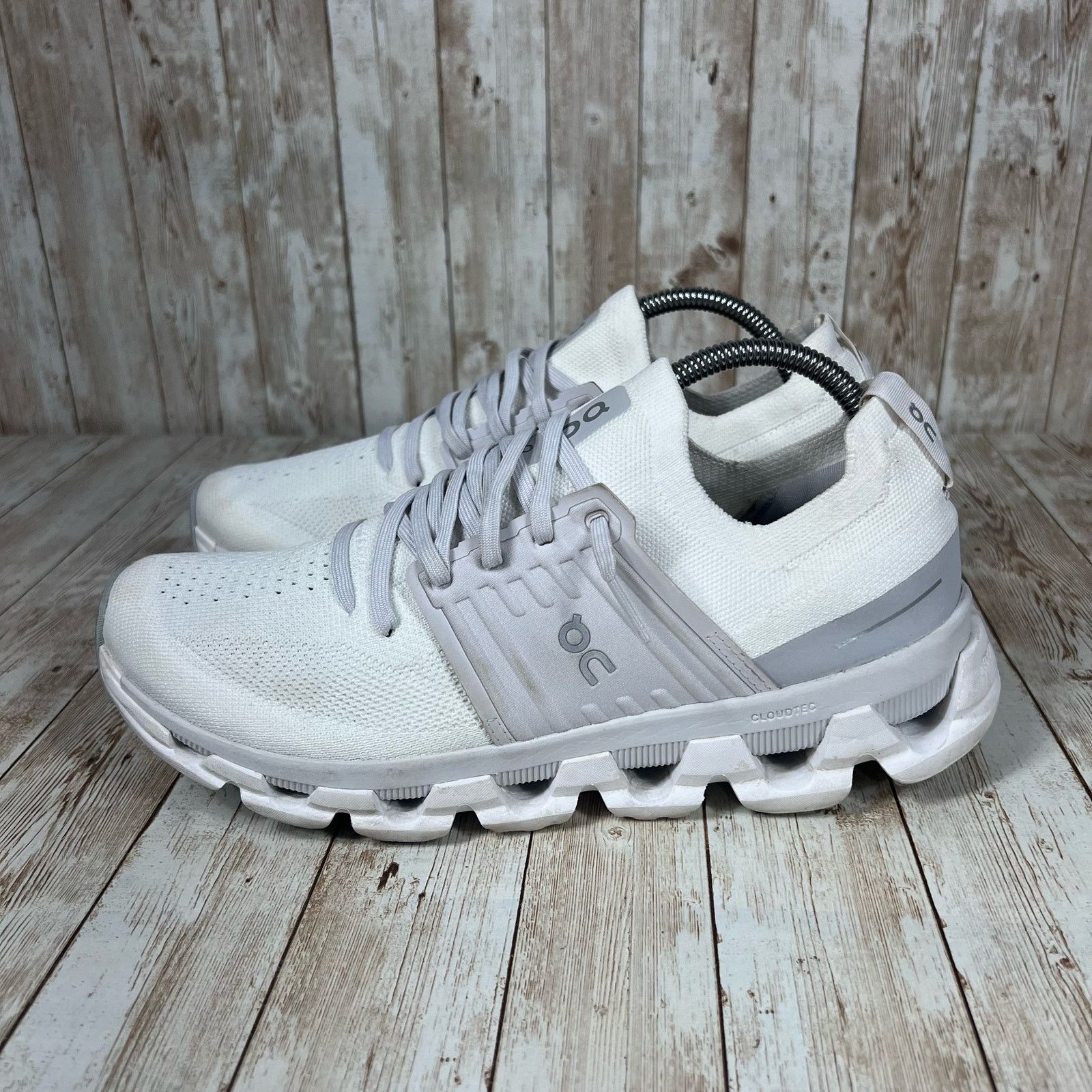 On On Womens cloudswift 3 Womens 10.5 white grey Size US 10.5 / IT 40.5 - 2 Thumbnail