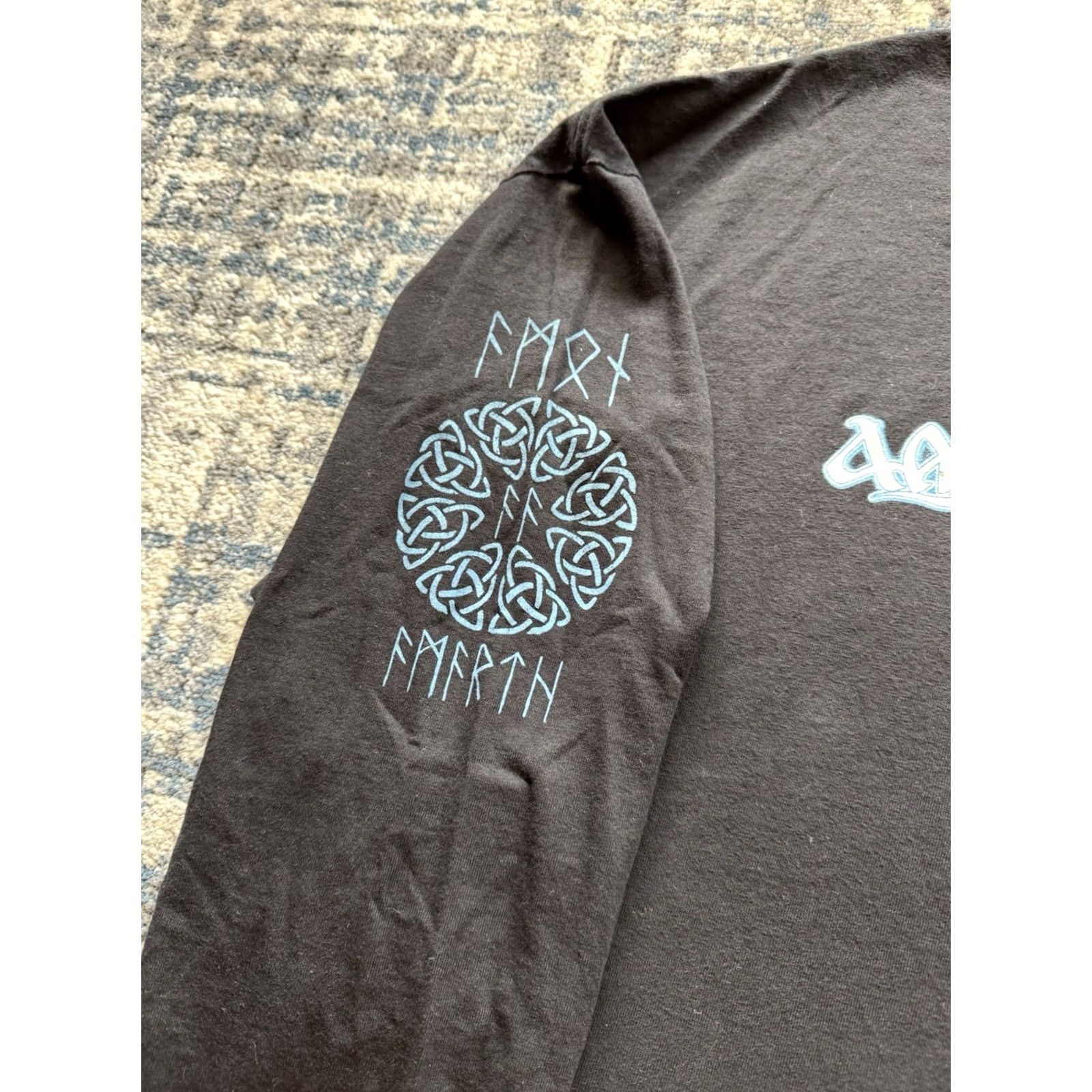 Vintage VINTAGE Amon Amarth Jomsvikng Long Sleeve T Shirt 2XL Black Men's Band Metal Graphic Print 2010-2019 Cotton Crew Neck Short Description: None Size US XXL / EU 58 / 5 - 3 Thumbnail
