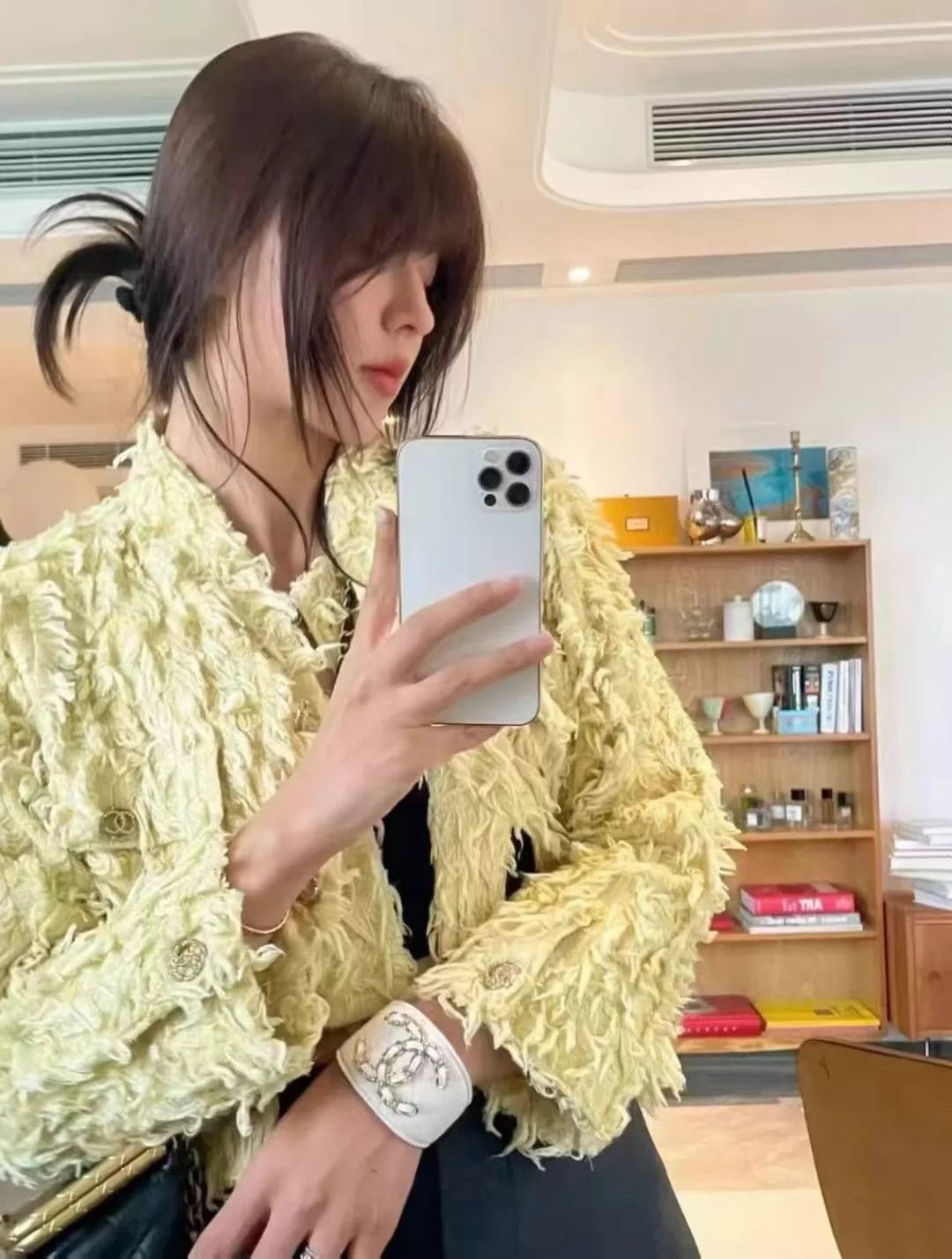 Chanel Chanel Mustard Yellow Fringe Runway Jacket 38 (Mint) Size S / US 4 / IT 40 - 9 Thumbnail
