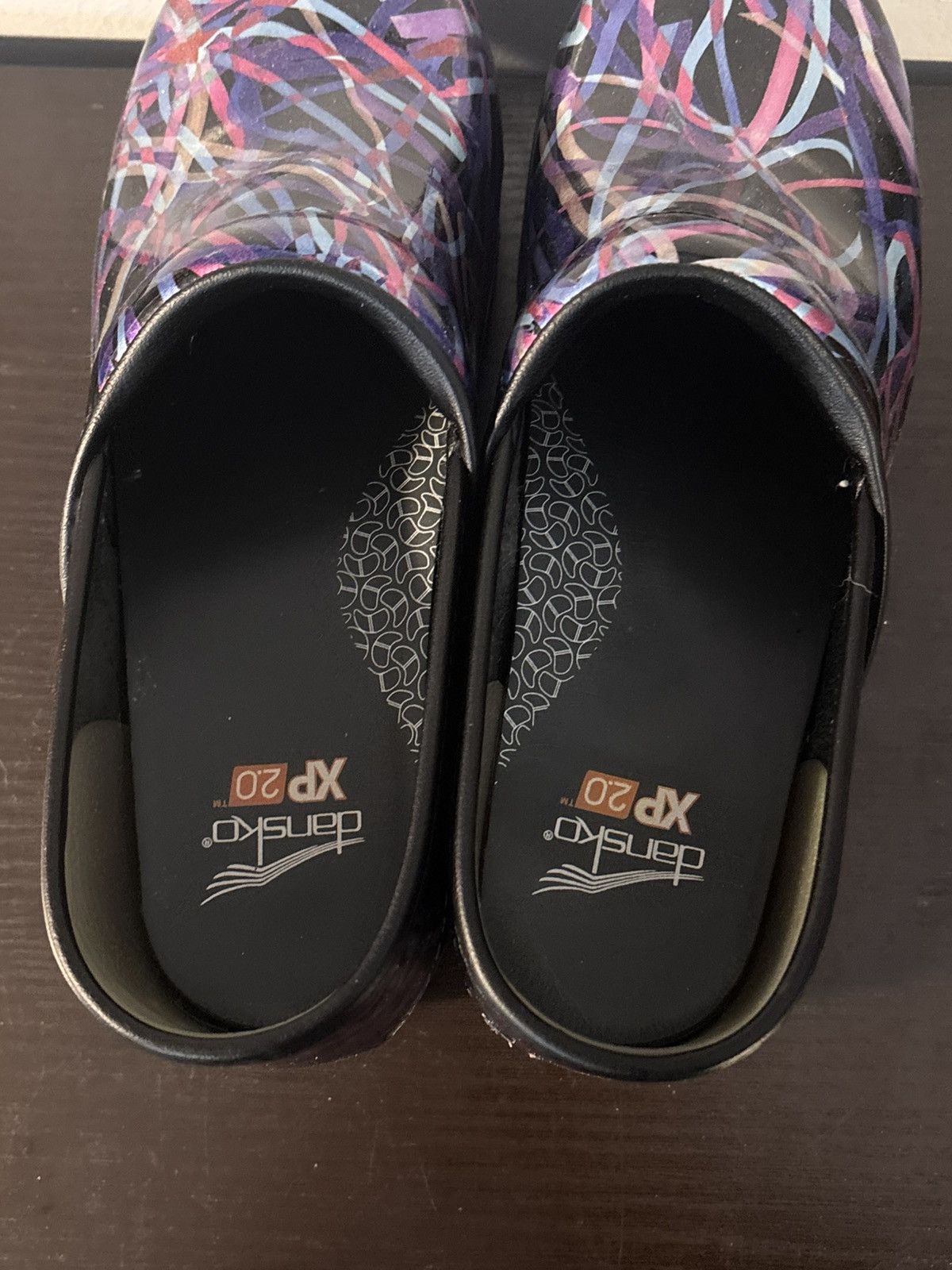 Dansko Dansko Women's XP 2.0 Ribbon Patent Clog Professional Sz 40 Size US 10 / IT 40 - 6 Thumbnail