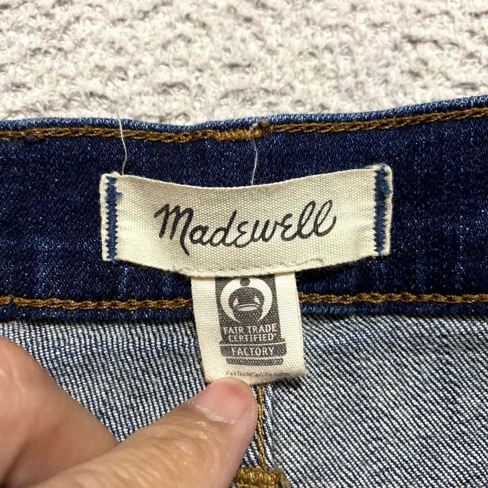 Madewell Madewell Jeans Blue Denim Dark Wash High Rise Flared 28 Regular 5-Pocket Mens Womens Size 28" / US 6 / IT 42 - 3 Thumbnail