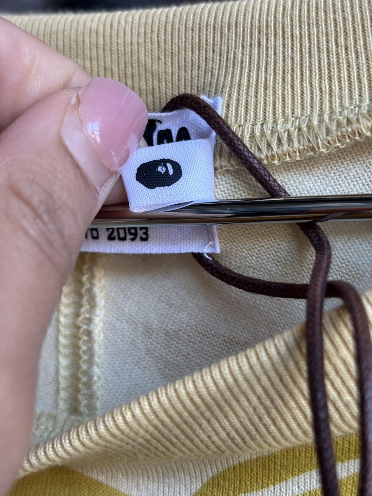 Bape BAPE YELLOW LONG SLEEVE SIZE L Size US L / EU 52-54 / 3 - 9 Thumbnail