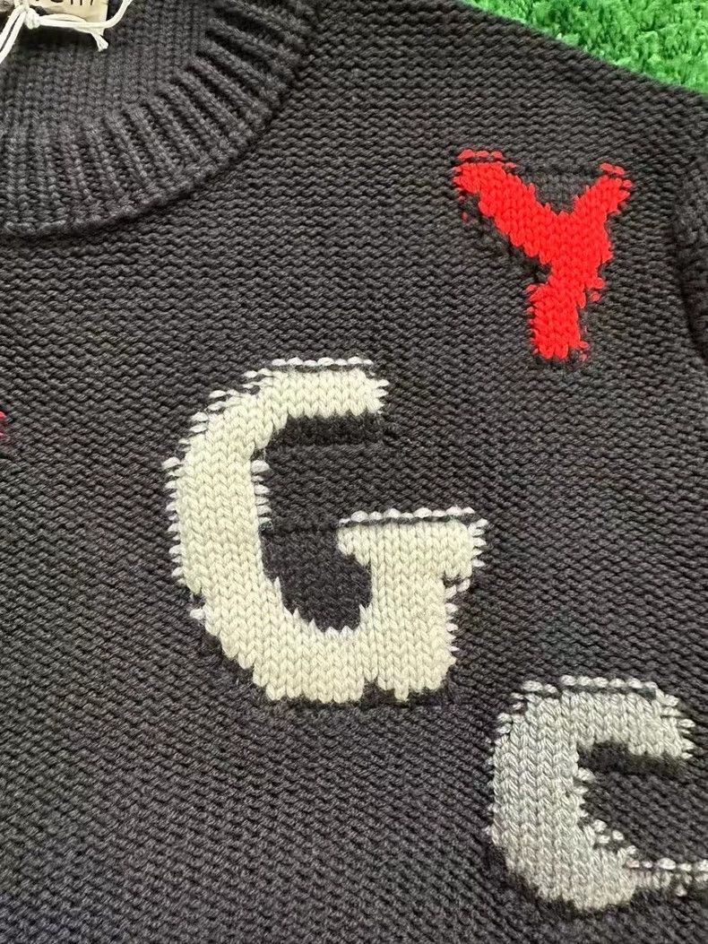Givenchy Givenchy New Letter Embroidered Chunky Knit Sweater, S siz Size US S / EU 44-46 / 1 - 4 Thumbnail