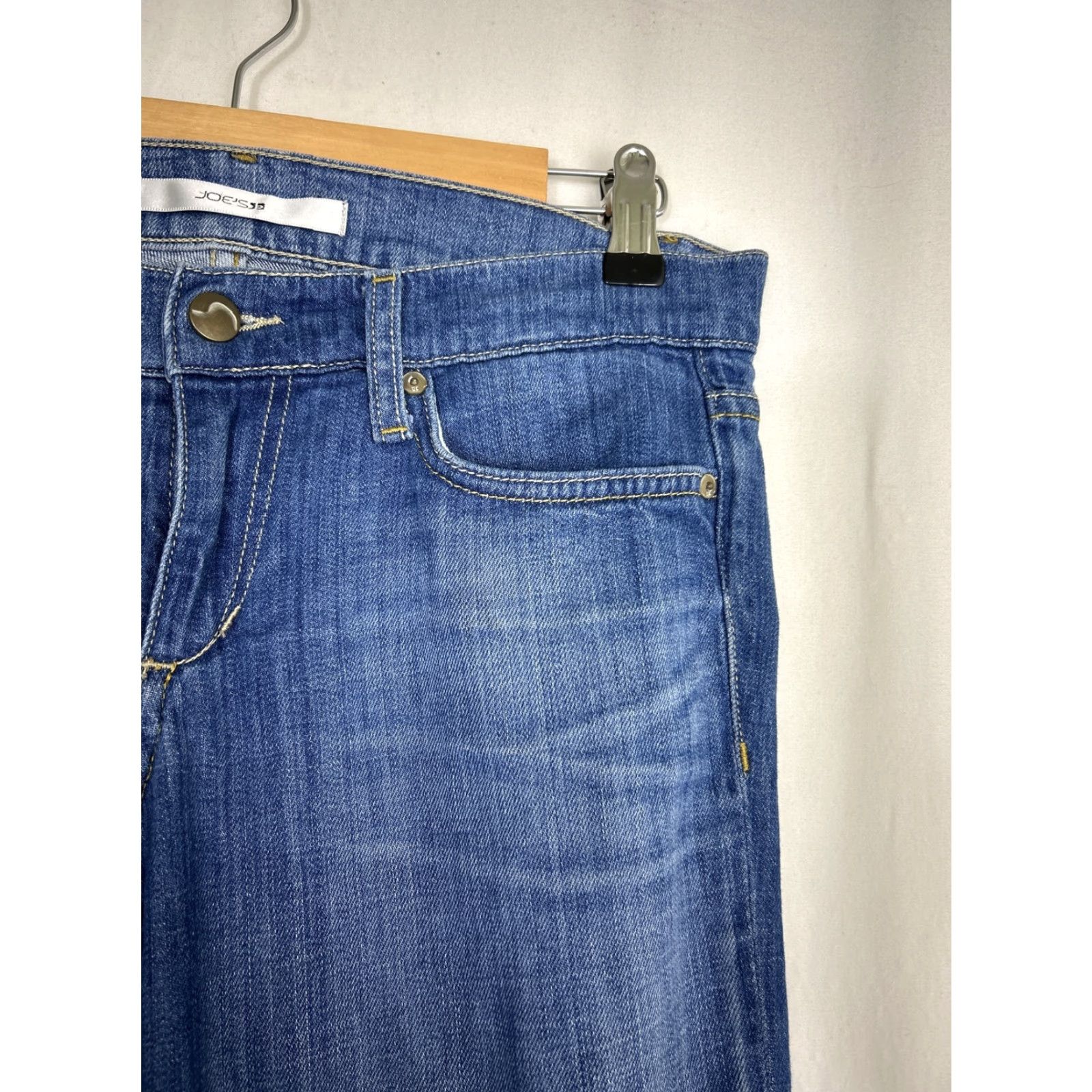 Vintage Joe's Jeans Rocker Flare Jeans Women's Medium Wash Blue 30x32 5-Pocket Distressed No Zip Closure Cotton Denim Vintage: No Size 26 Regular Size 26" / US 2 / IT 38 - 5 Thumbnail