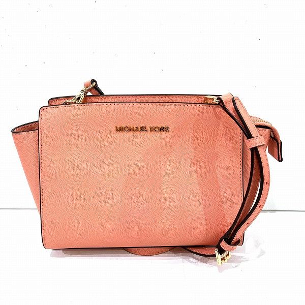 Michael Kors Michael Kors Michael Kors Pink Leather Shoulder Bag Leather Shoulder Bag in Great Condition Size ONE SIZE - 1 Thumbnail